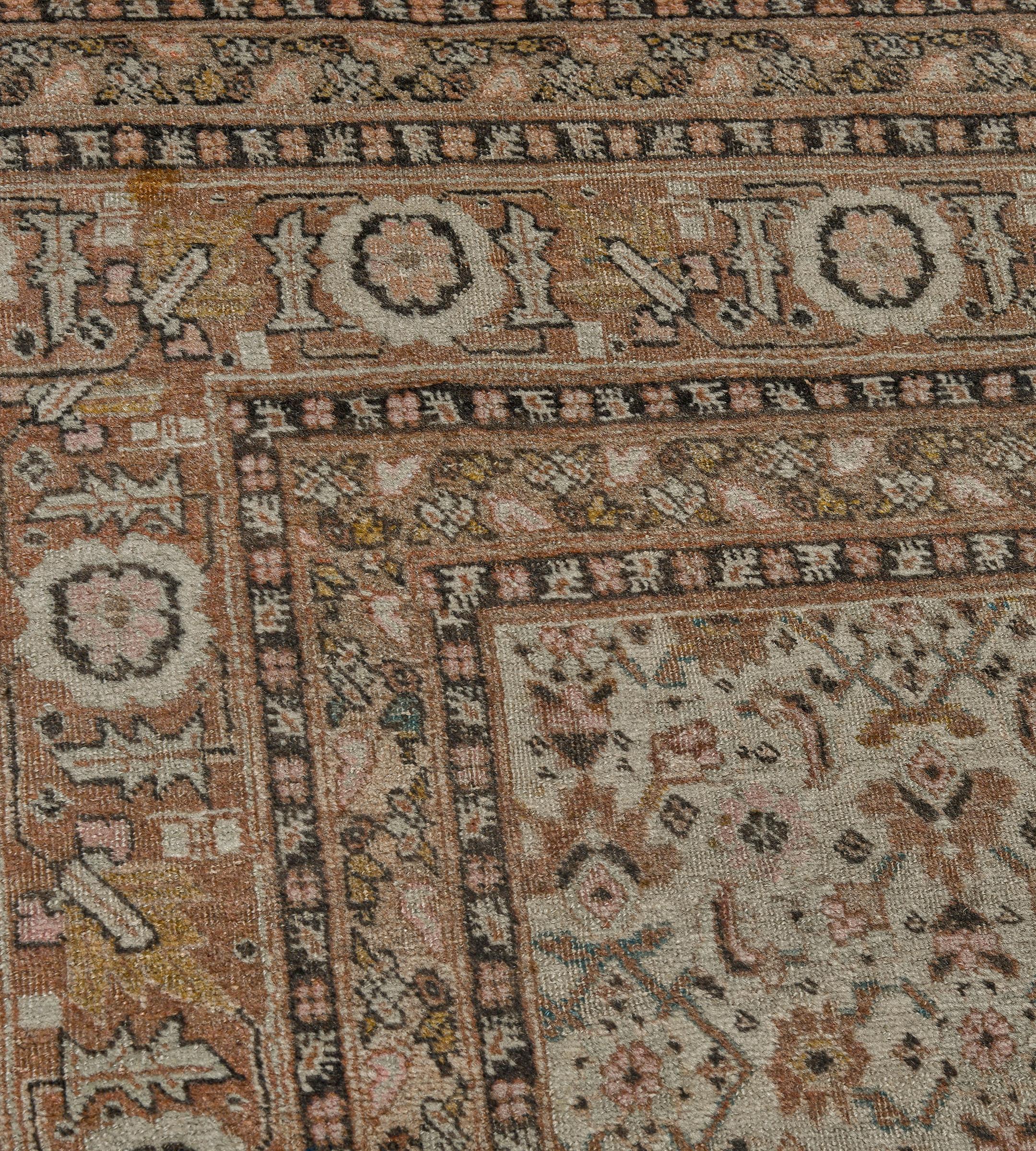 Antiker CIRCA-1900 Handgeknüpfter Wollteppich mit Herati-Muster Authentischer Persischer Täbriz-Teppich (Wolle) im Angebot
