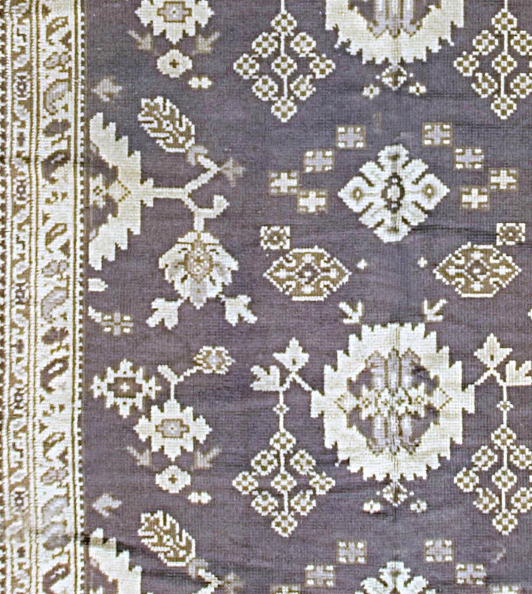 XX secolo Tappeto Runner in lana irlandese Donegal Arts & Crafts del 1900 6' x 14'11 in vendita
