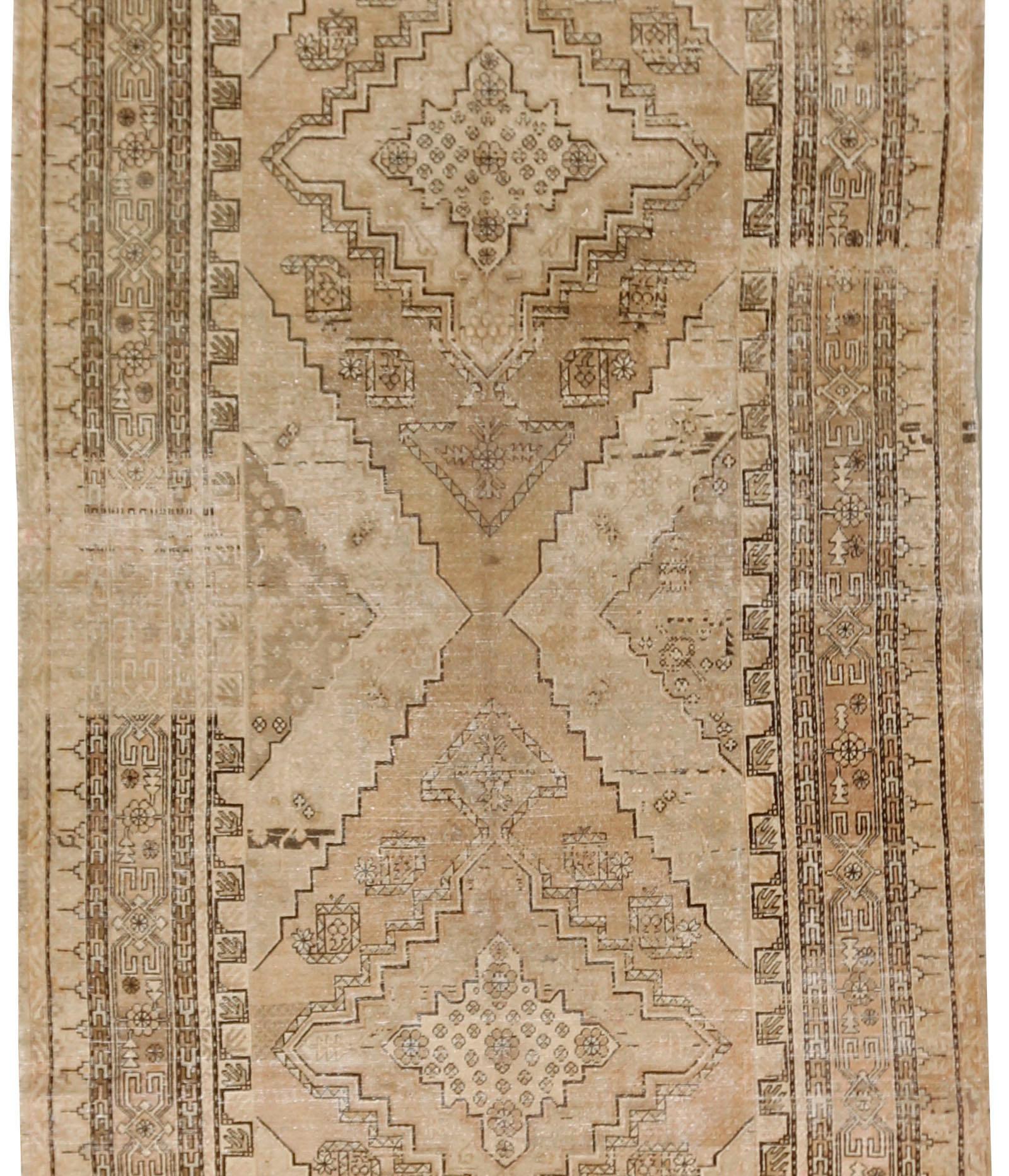 Antique Circa 1900 Khotan Samarkand Rug  6'8 x 13'3 For Sale 1