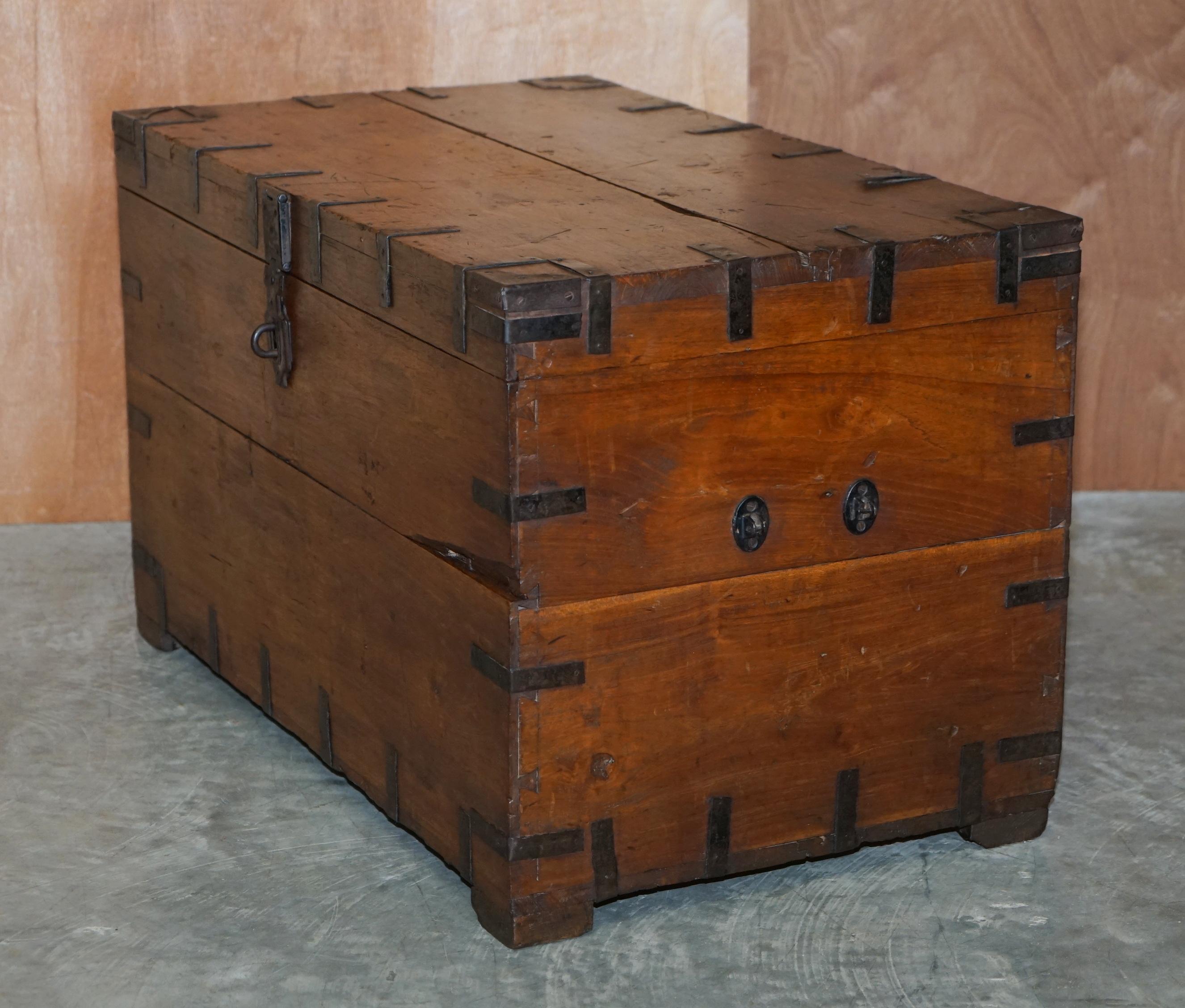 Antique circa 1900 Oak & Iron Zink Lined Steamer Travel Trunk Ideal Coffee Table 6