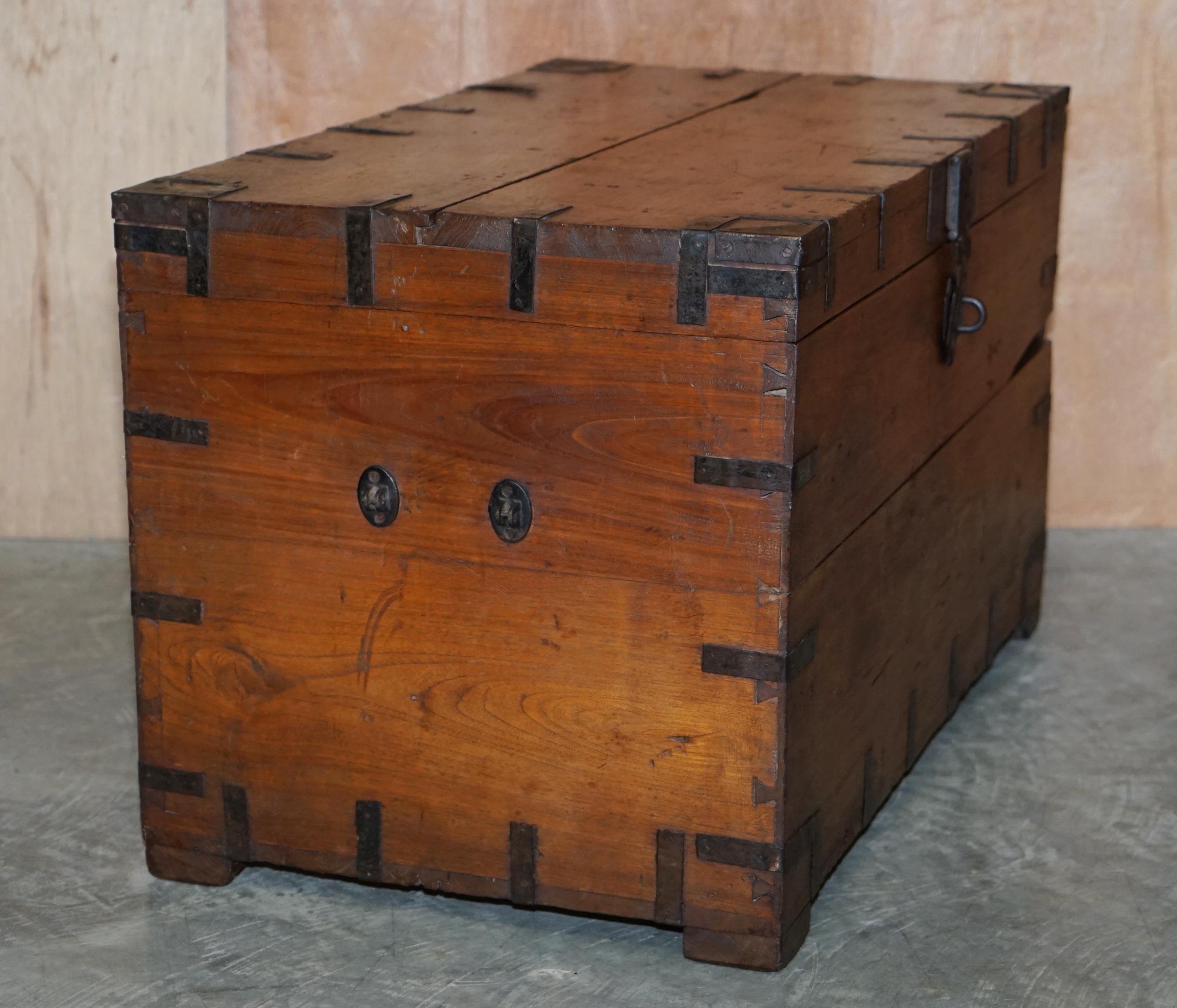 Antique circa 1900 Oak & Iron Zink Lined Steamer Travel Trunk Ideal Coffee Table 8