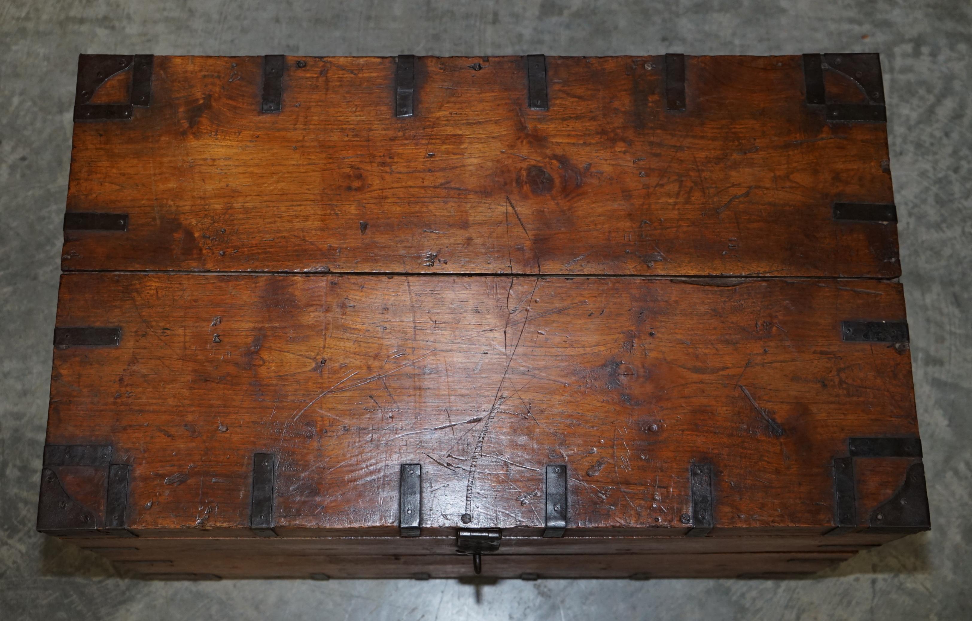Hand-Crafted Antique circa 1900 Oak & Iron Zink Lined Steamer Travel Trunk Ideal Coffee Table