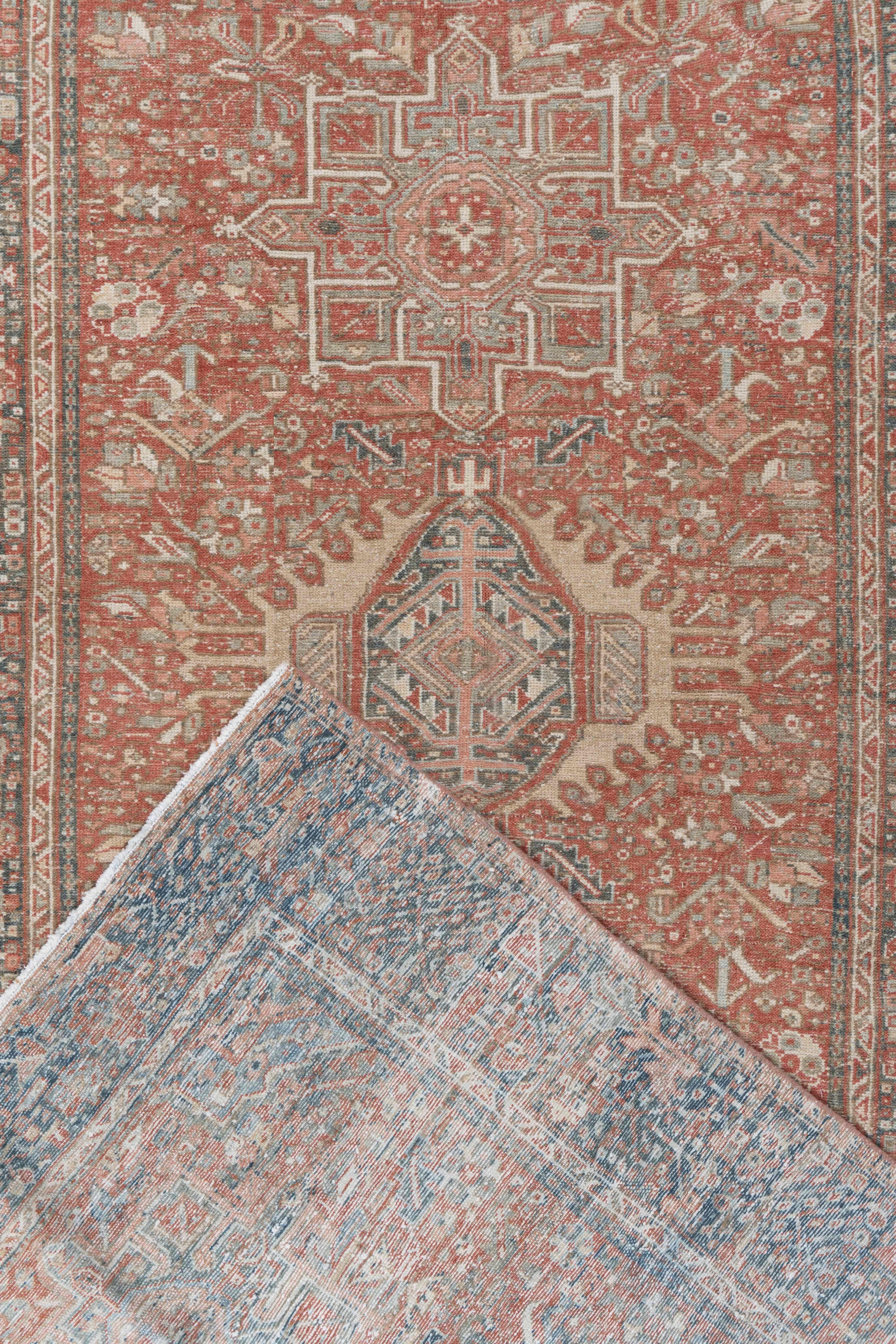 Antiker persischer Karaja-Läufer, handgeknüpft, um 1900, 4'6 x 12'6 cm (Handgeknüpft) im Angebot