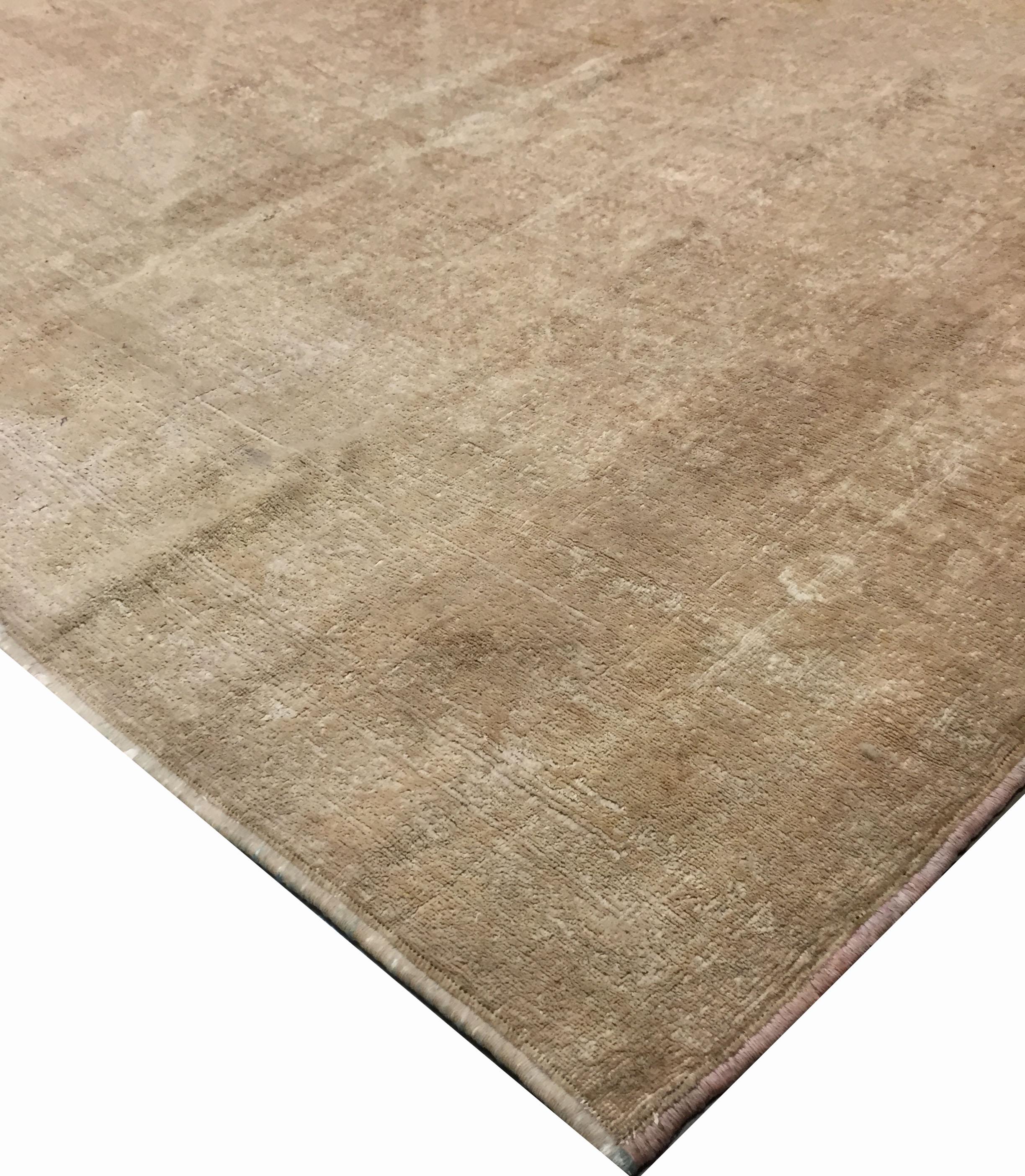 Perse Antiquité Circa 1900 Persian Tabriz Rug 4'8 x 6'2 en vente