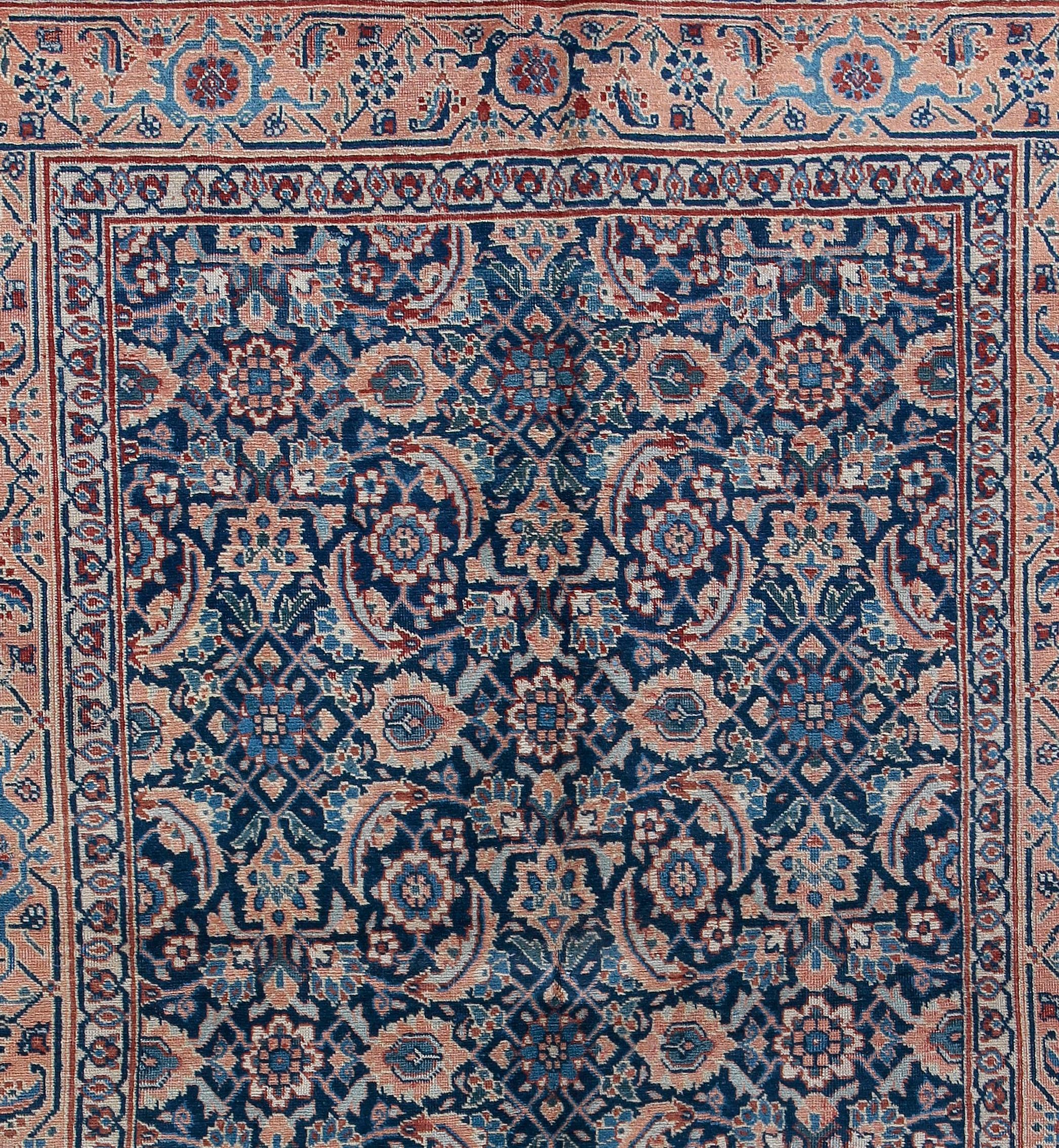 Antiker persischer Täbris-Woll- Scatter-Teppich, handgeknüpft, 4'7 x 6'7, um 1900 (Wolle) im Angebot