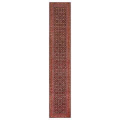 Antiguo Circa-1900 Corredor Caucásico Floral Rojo y Negro de Karabagh