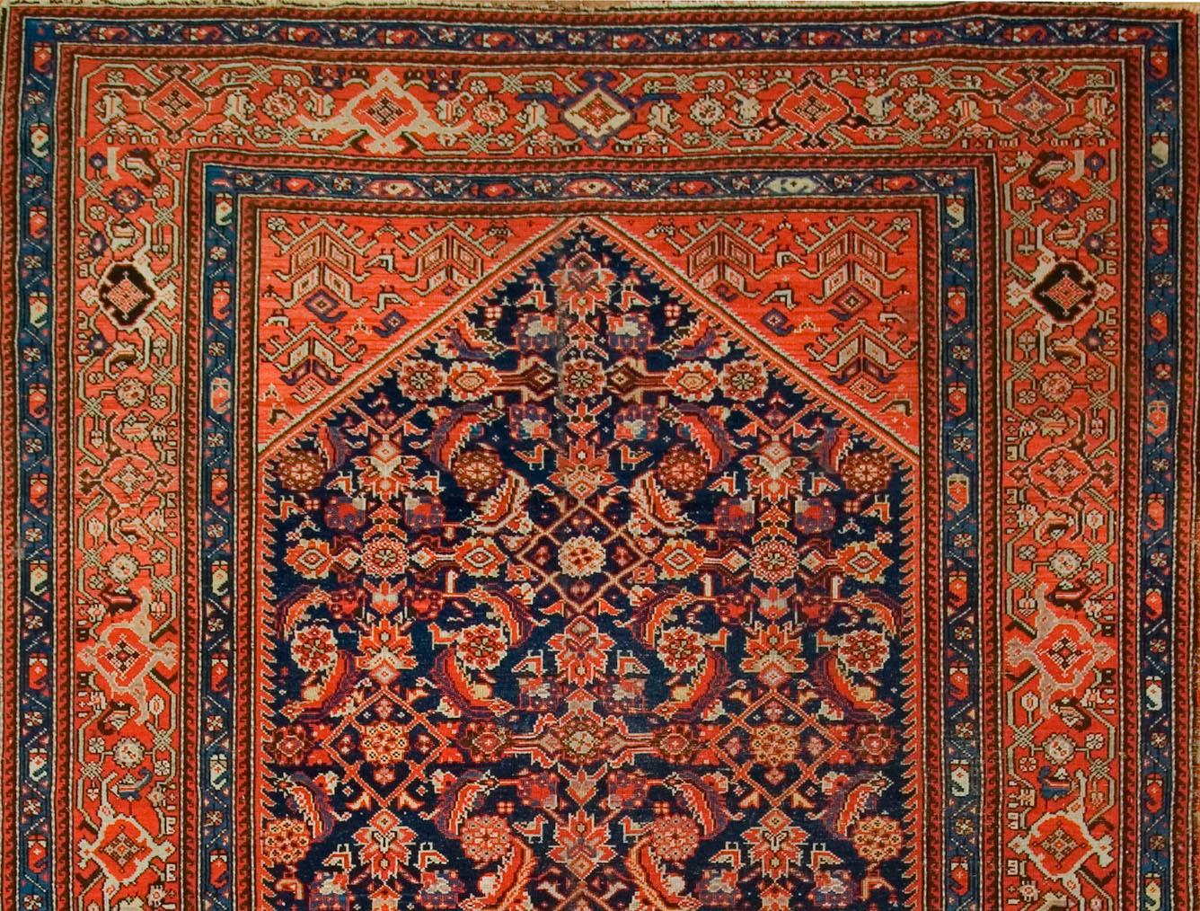 Tappeto antico circa 1900 Red Malayer Gallery-Size Runner, 6' x 12'10 In condizioni buone in vendita a New York, NY