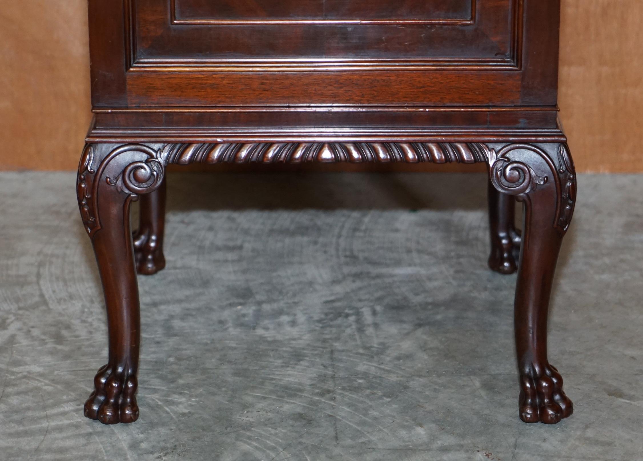 Early 20th Century Antique circa 1900 Side End Table Lion Hair Paw Carved Feet Part of Large Suite For Sale