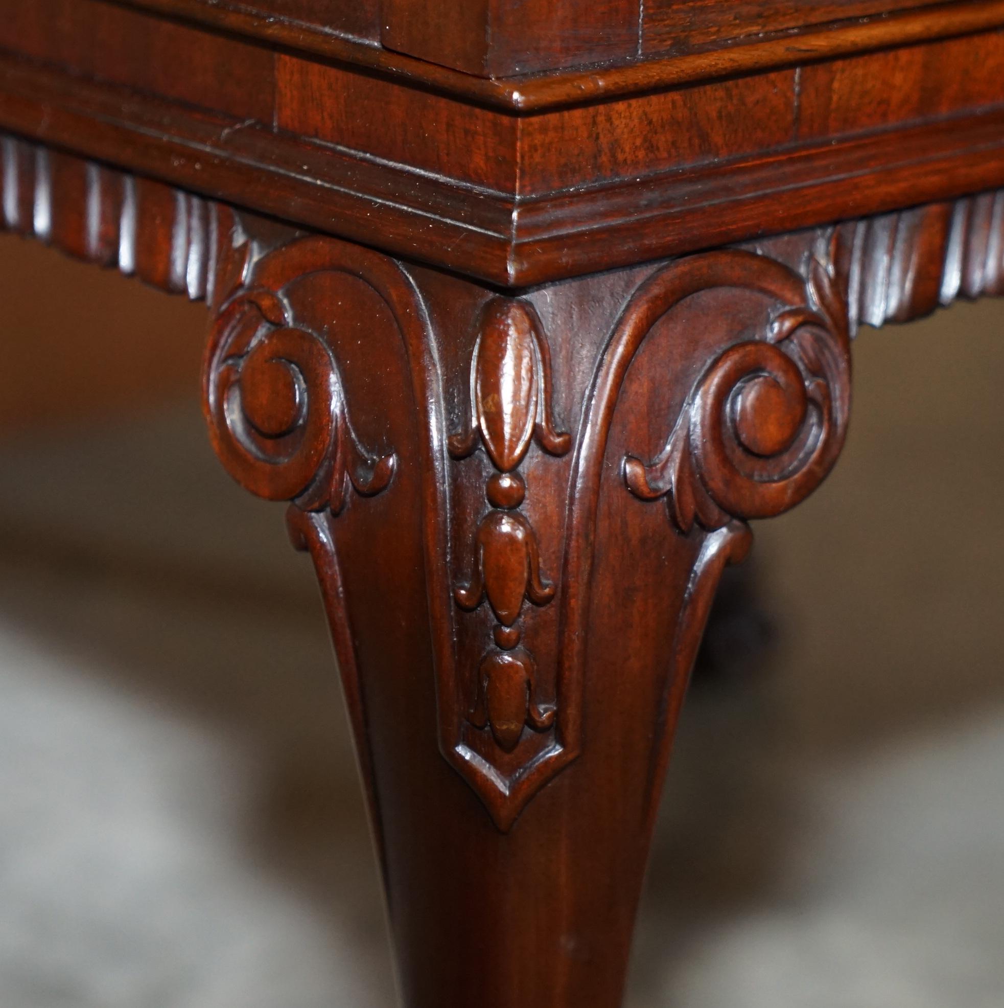 Antique circa 1900 Side End Table Lion Hair Paw Carved Feet Part of Large Suite For Sale 1