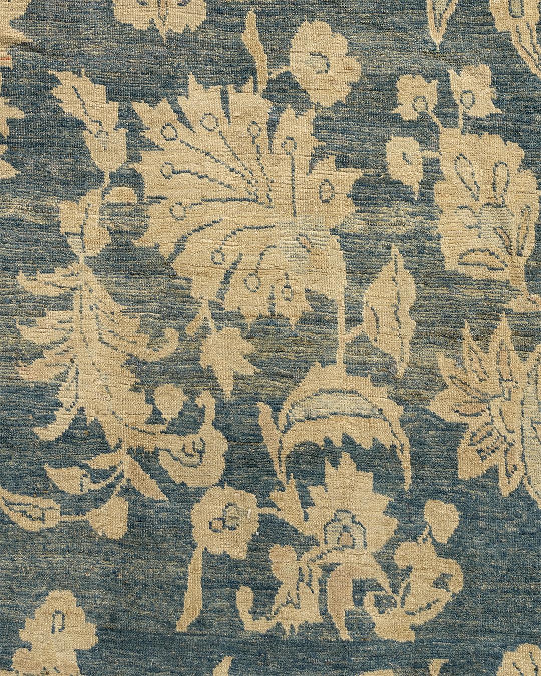 Antiker brauner persischer Sarouk-Teppich aus Sarouk, um 1900 im Angebot 5