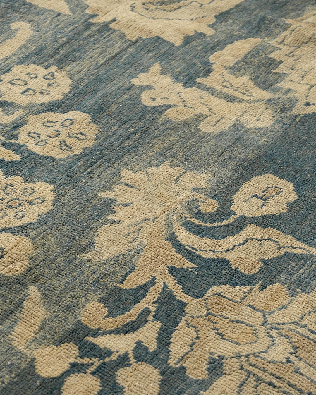Antiker brauner persischer Sarouk-Teppich aus Sarouk, um 1900 (Wolle) im Angebot