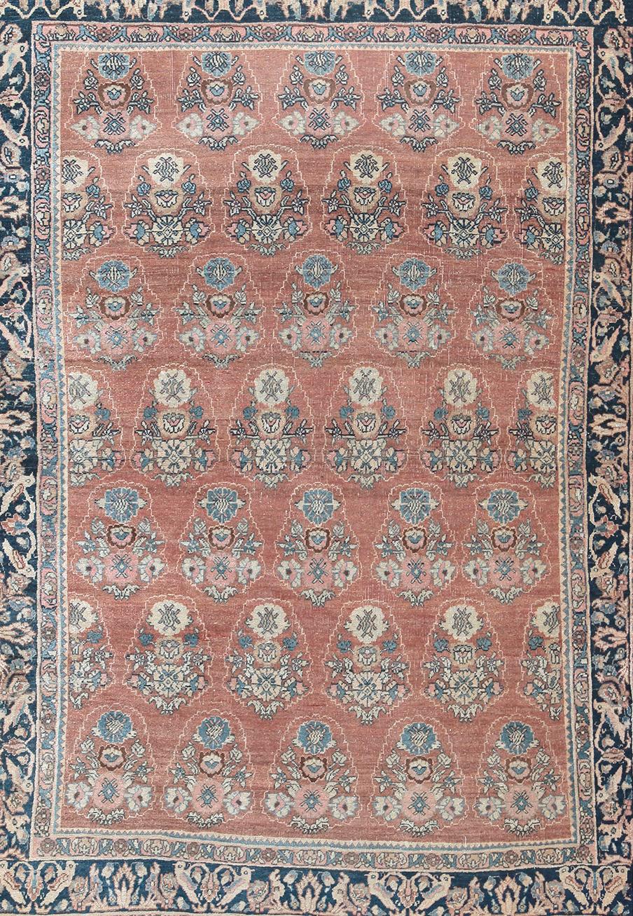 Antike CIRCA 1900 Terrakotta persischen Bidjar Teppich Teppich, 3'7 x 5'3 (19. Jahrhundert) im Angebot