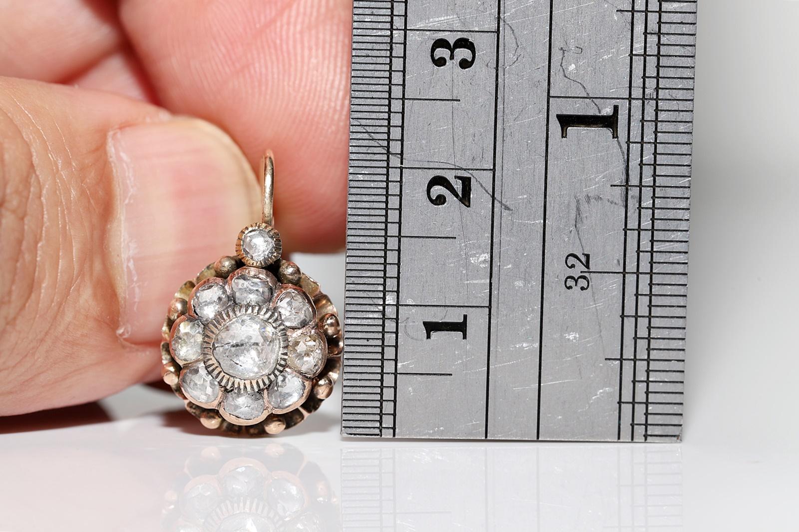 Antiker Ohrring, um 1900er Jahre, 10 Karat Gold, natürlicher Diamant im Rosenschliff, dekoriert  im Angebot 8