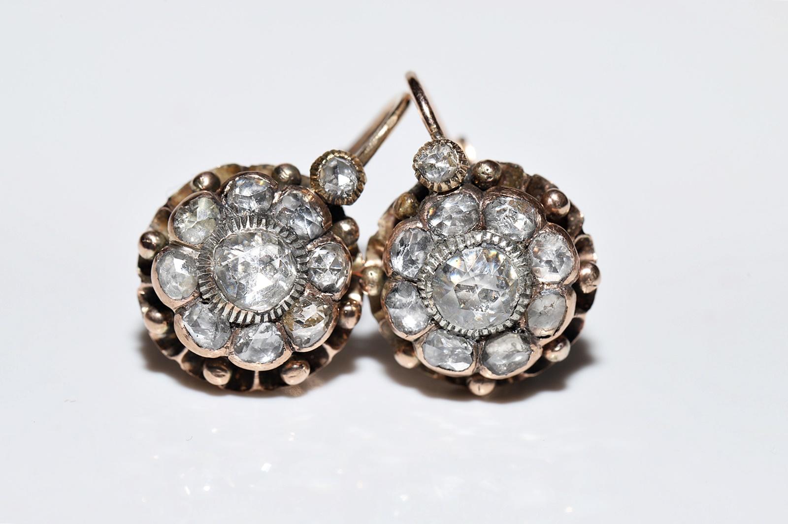 Antiker Ohrring, um 1900er Jahre, 10 Karat Gold, natürlicher Diamant im Rosenschliff, dekoriert  Damen im Angebot