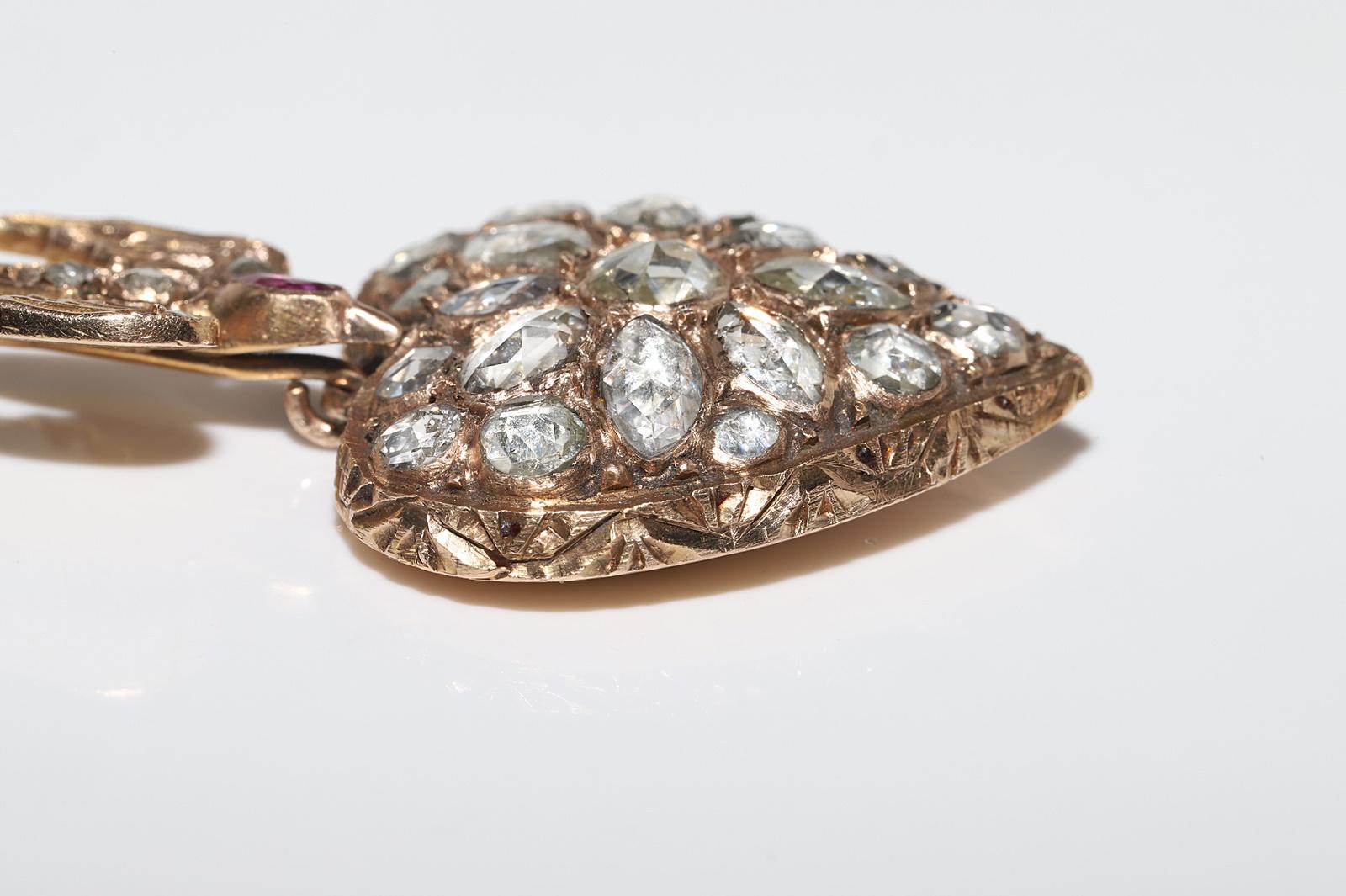 Antique Circa 1900s 12k Gold Natural Rose Cut Diamond Heart Pendant Necklace For Sale 2