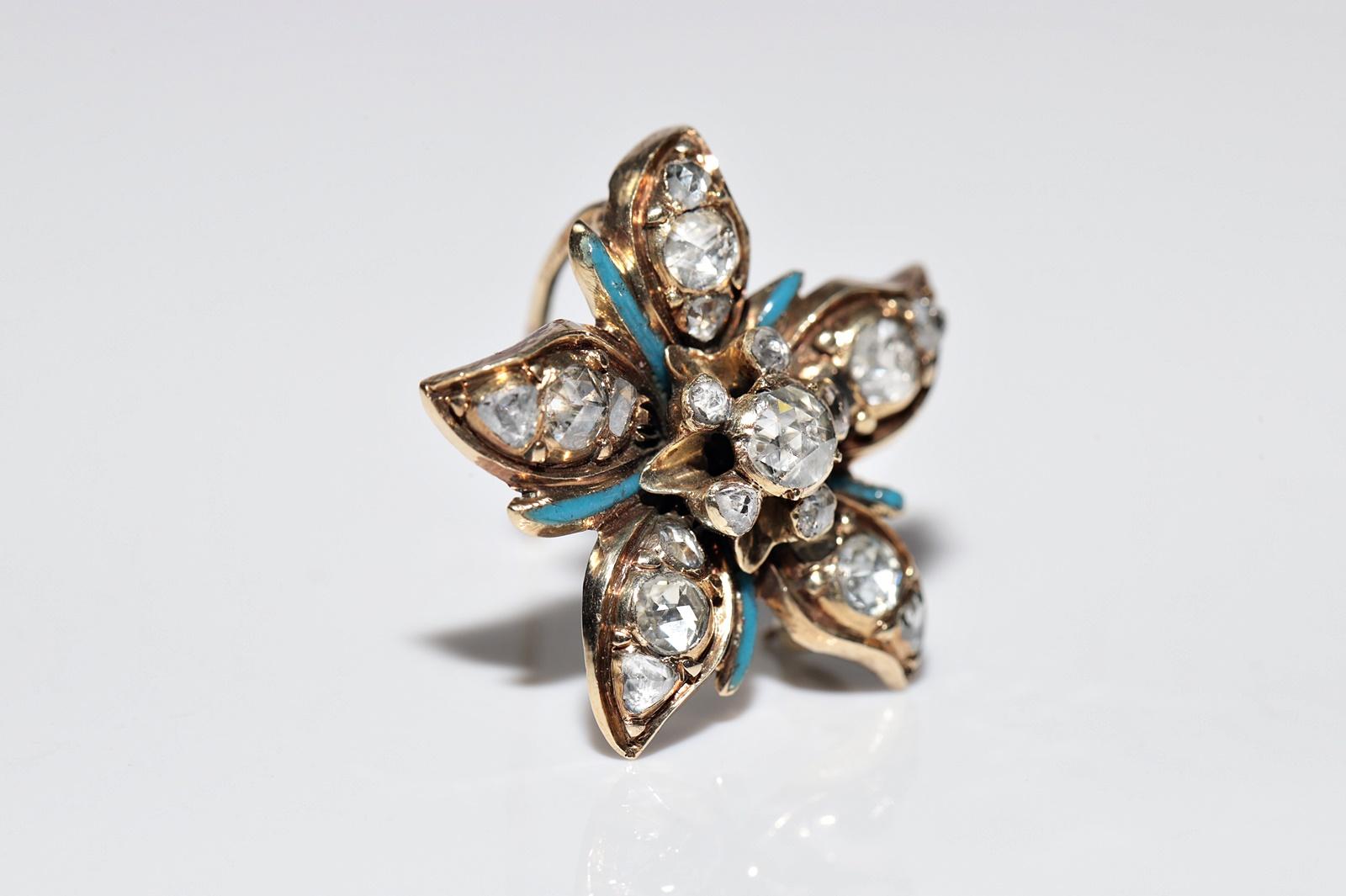 Antique Circa 1900s 14k Gold Handcrafted Enamel  Natural Rose Cut Diamond Brooch In Good Condition For Sale In Fatih/İstanbul, 34