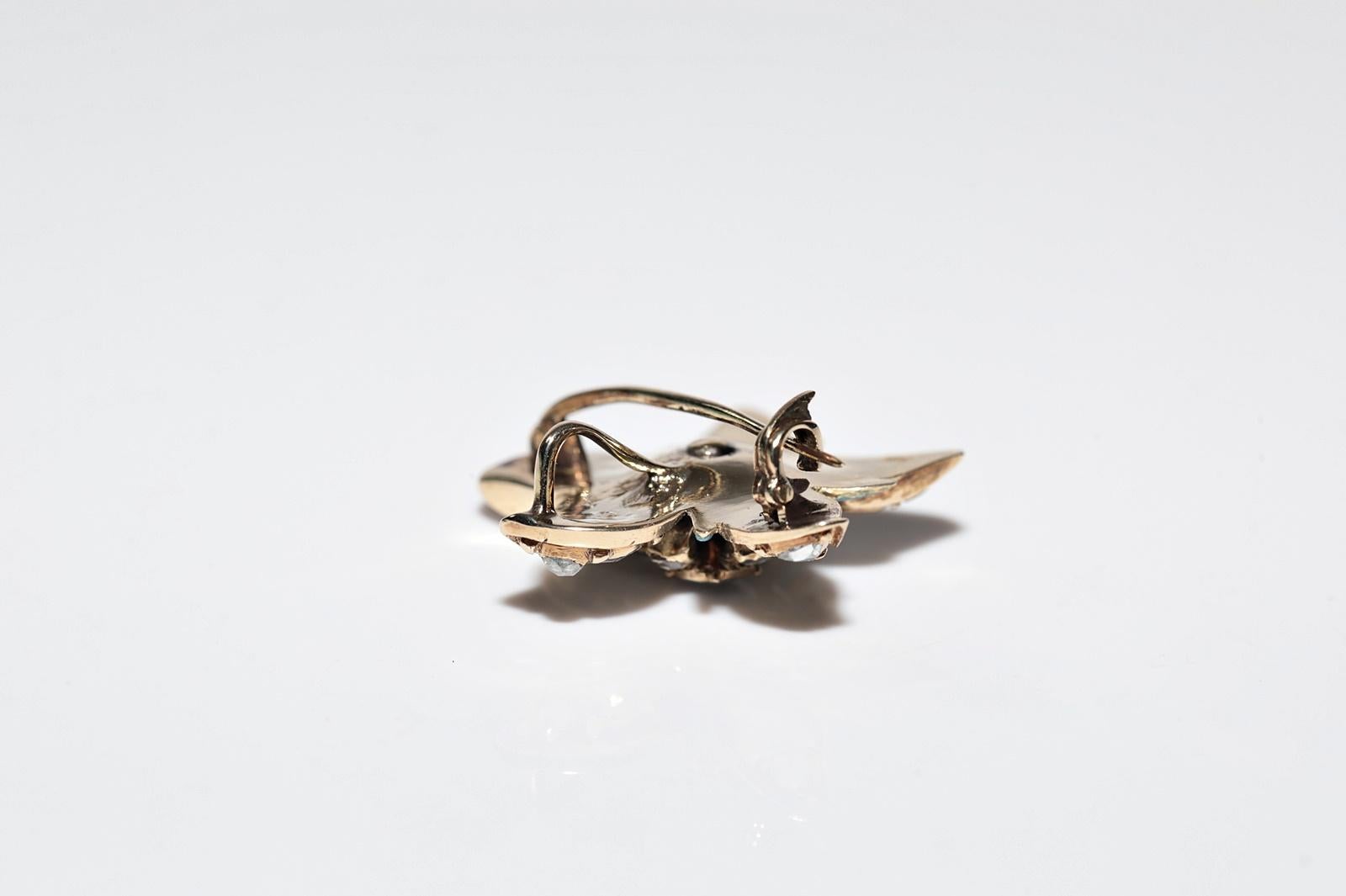 Antique Circa 1900s 14k Gold Handcrafted Enamel  Natural Rose Cut Diamond Brooch For Sale 4