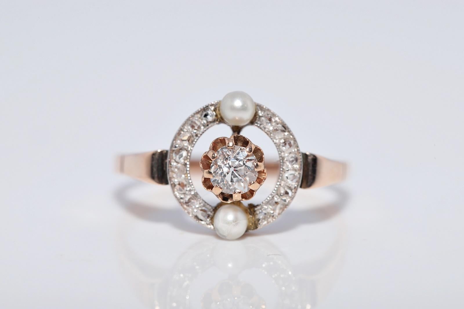 Anello antico CIRCA il 1900 in oro 14k con diamanti naturali e perle in vendita 2