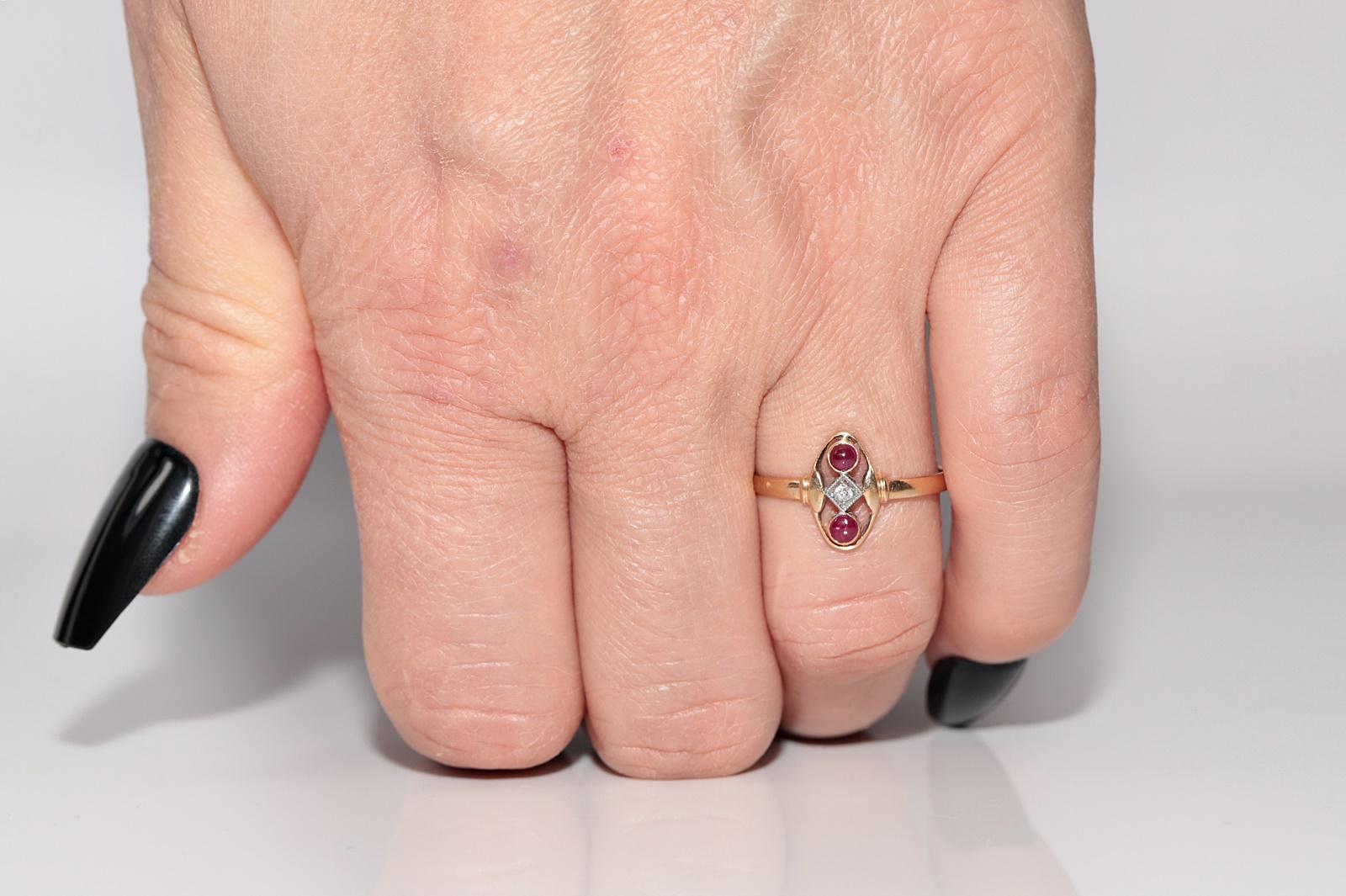 Victorien Bague ancienne datant des années 1900, en or 14 carats, diamant naturel et rubis taille cabochon en vente