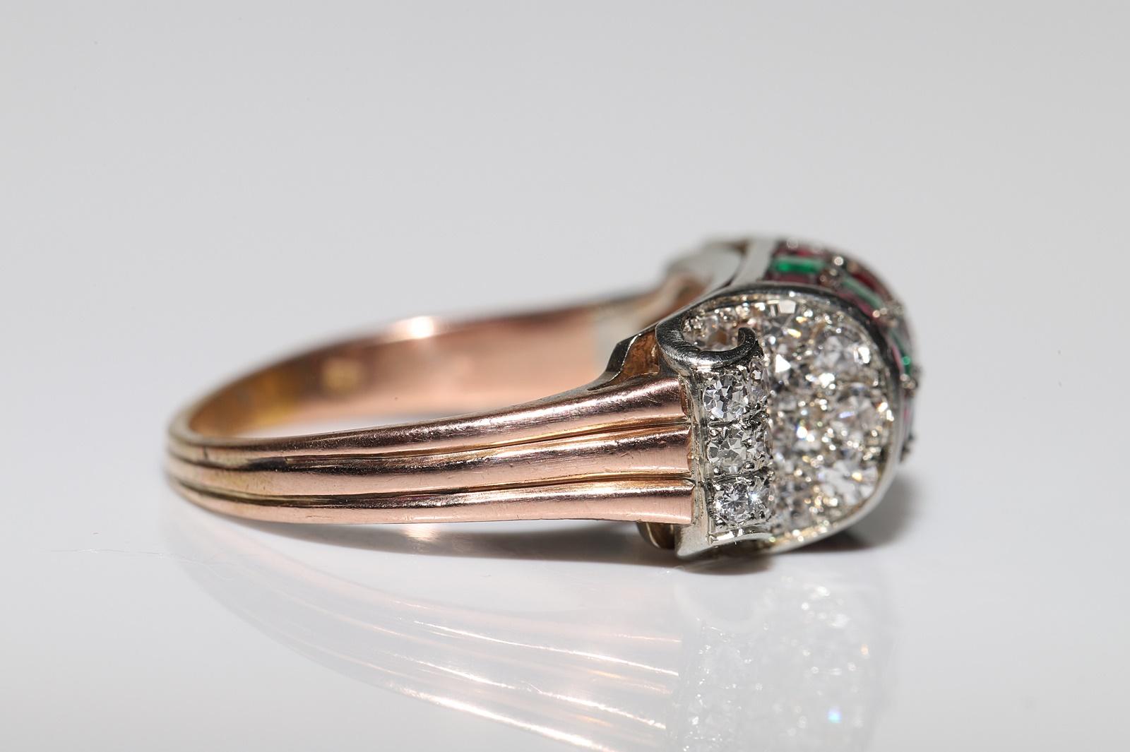 Antiker Ring aus 14 Karat Gold mit natürlichem Diamanten und Smaragd im Kaliberschliff, Rubin, um 1900 im Angebot 4