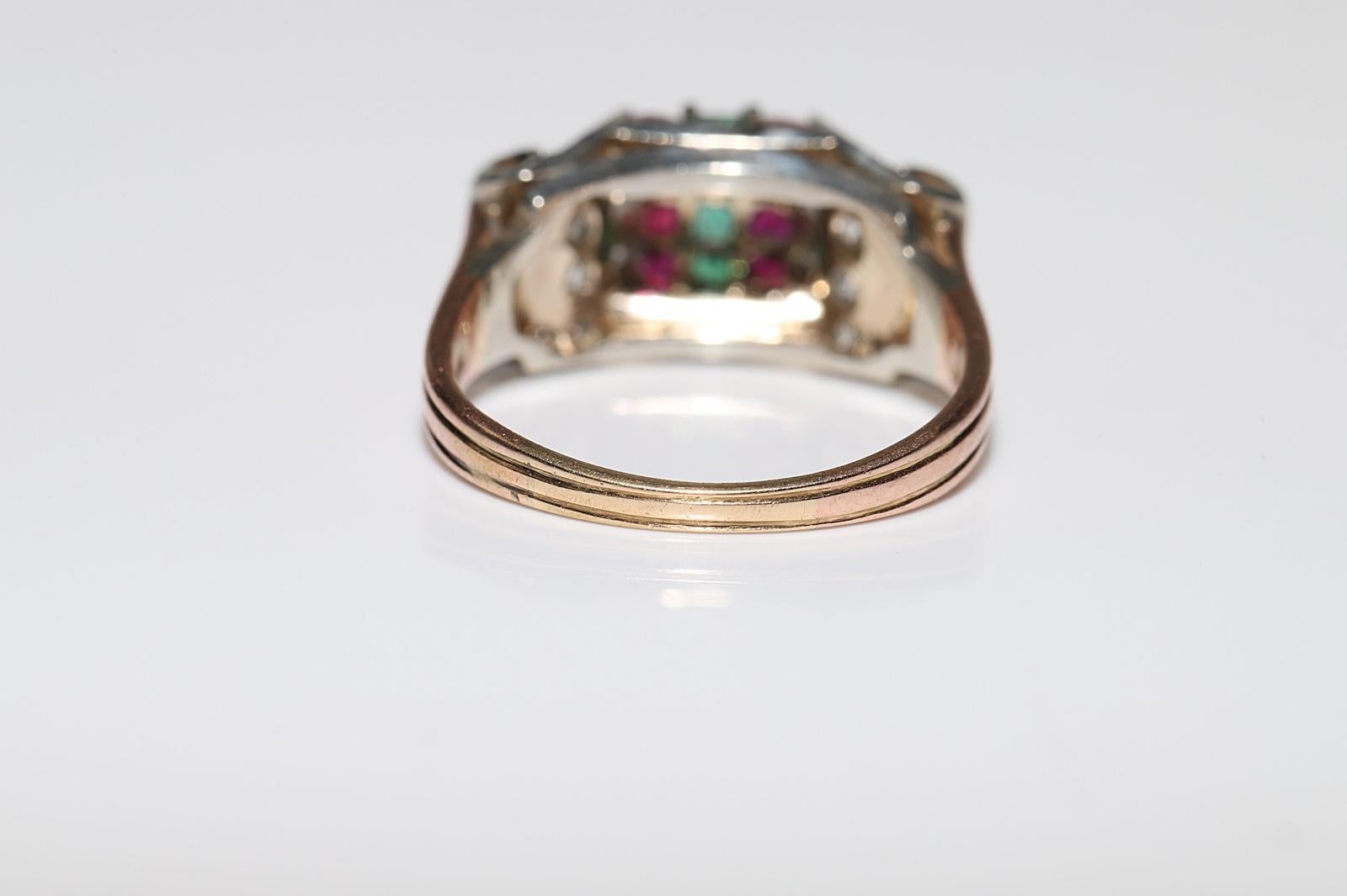 Antiker Ring aus 14 Karat Gold mit natürlichem Diamanten und Smaragd im Kaliberschliff, Rubin, um 1900 im Angebot 10