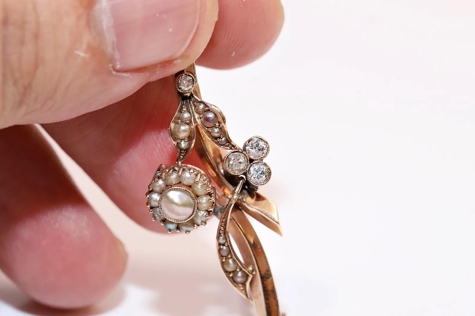 Antique Circa 1900s 14k Gold Natural Diamond And Pearl Decorated Brooch For Sale 3
