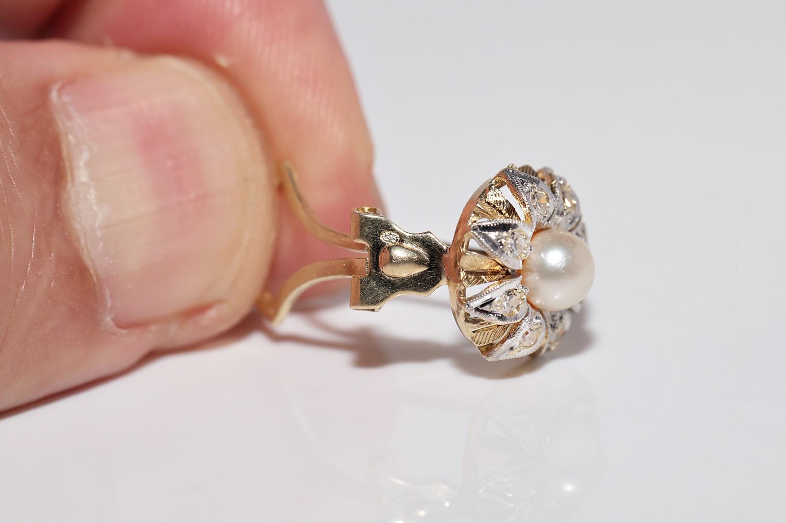 Boucles d'oreilles anciennes des années 1900 en or 14 carats décorées de diamants naturels et de perles en vente 6