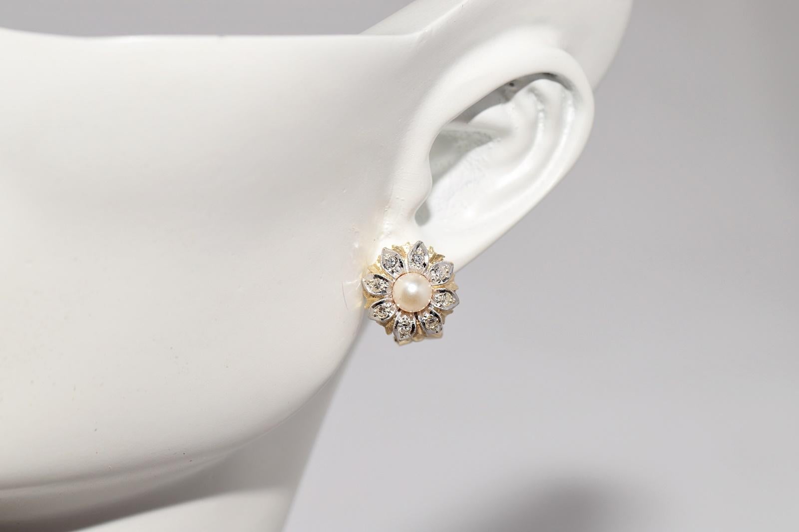 Boucles d'oreilles anciennes des années 1900 en or 14 carats décorées de diamants naturels et de perles en vente 7