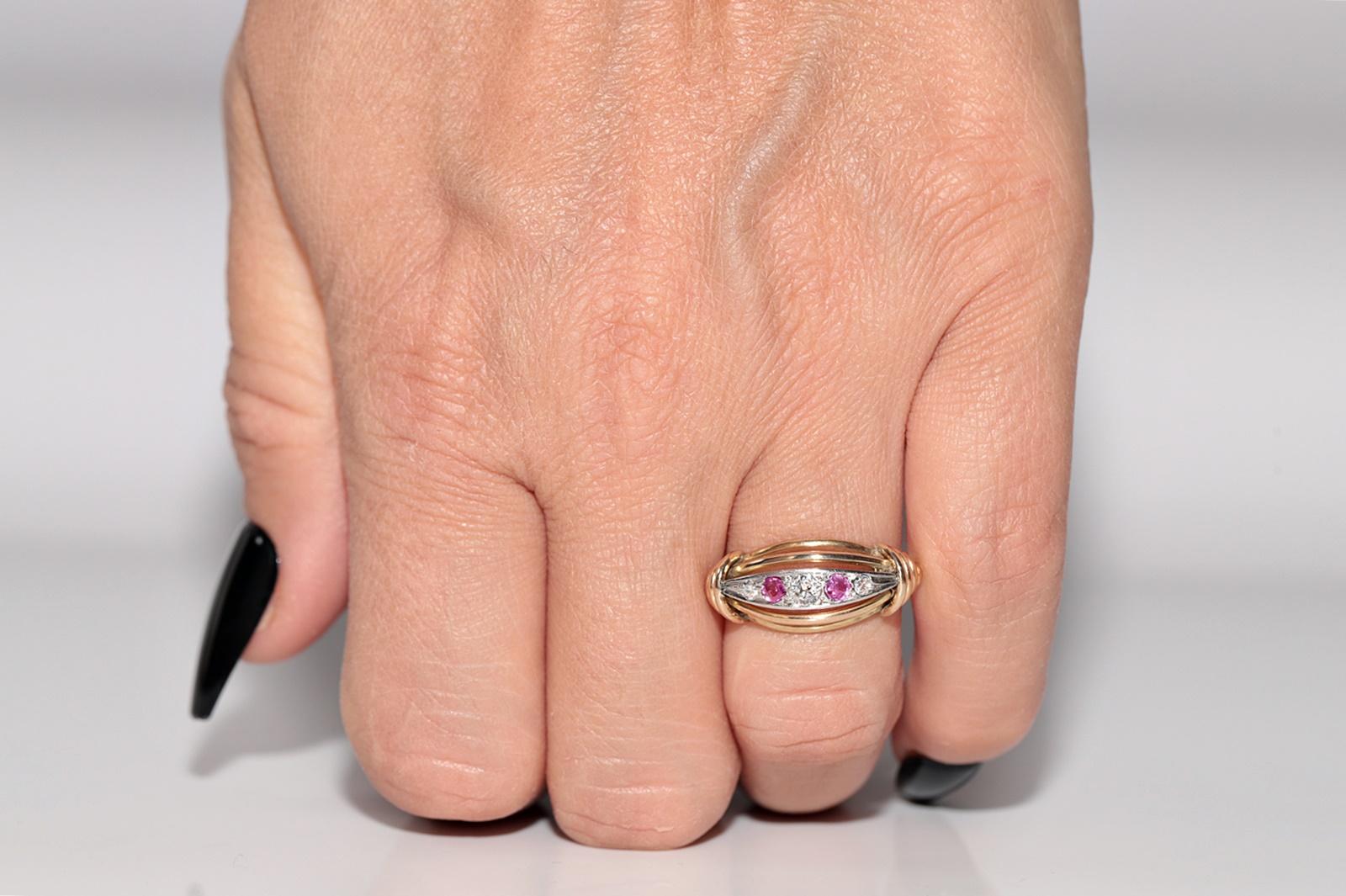 Bague ancienne des années 1900 en or 14 carats décorée de diamants naturels et de rubis en vente 6