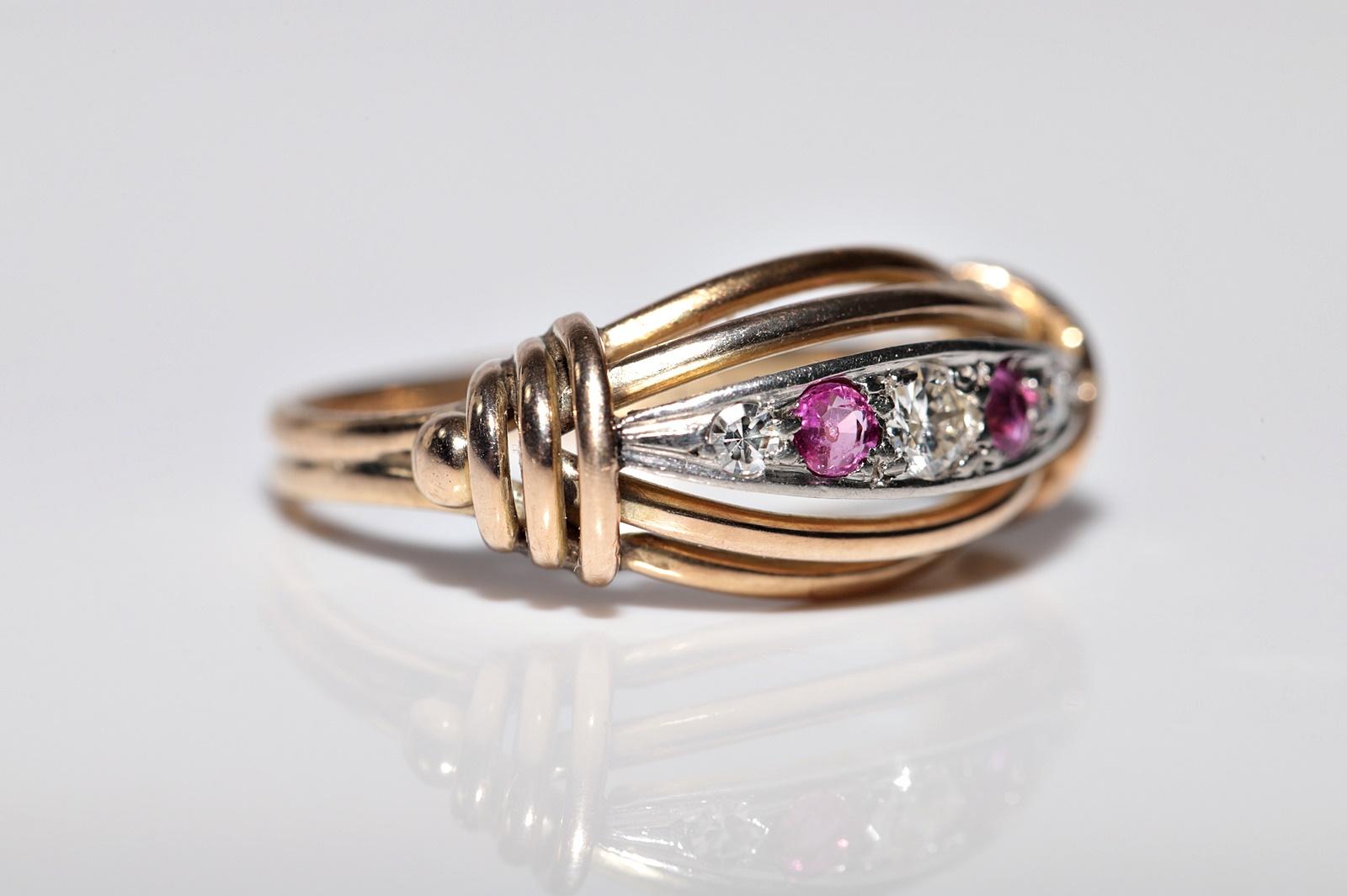 Vittoriano Anello antico CIRCA 1900 in oro 14k con diamanti naturali e rubini decorati in vendita