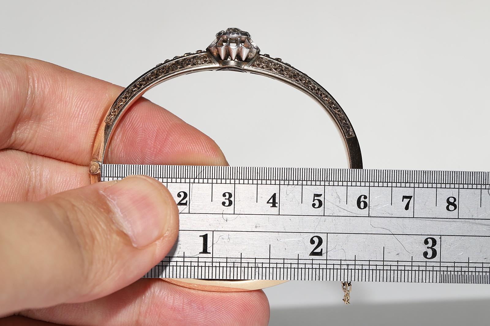 Antique Circa 1900s 14k Gold Natural Diamond Decorated Amazing Bangle bracelet For Sale 8