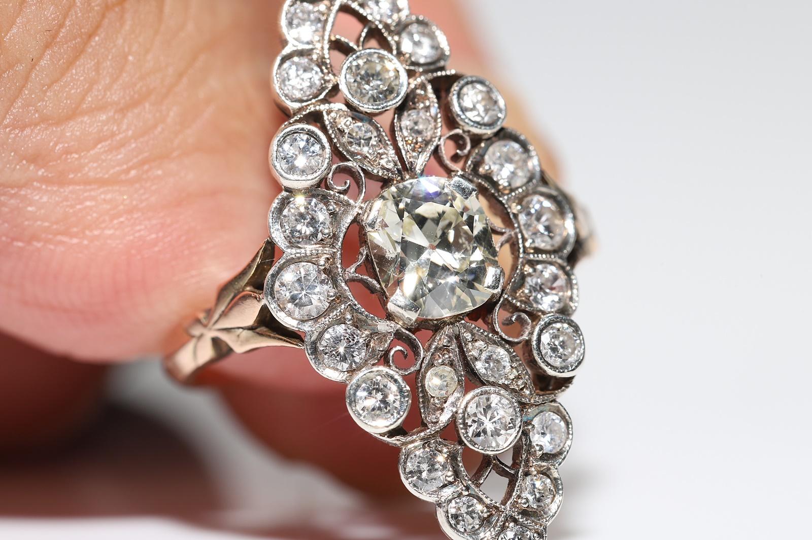 Amazing Antiques Circa 1900s 14k Gold Natural Diamond Decorated Amazing Navette Ring en vente 3