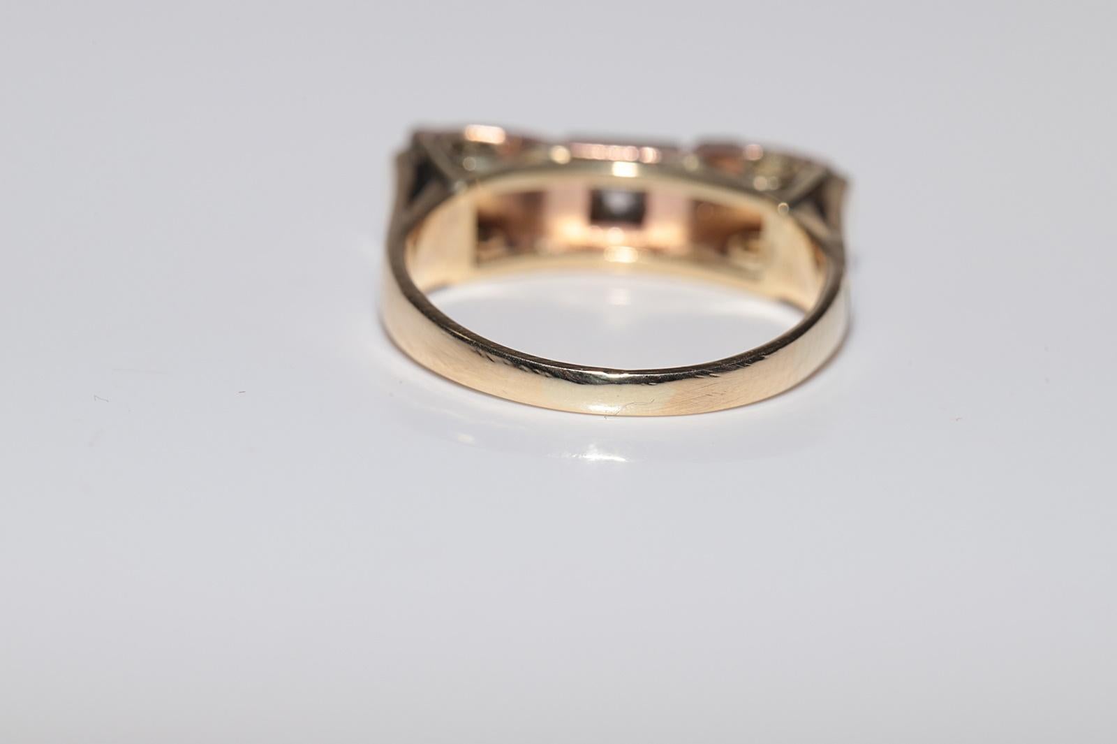 Ancienne bague jonc artisanale des années 1900 en or 14 carats décorée de diamants naturels en vente 7