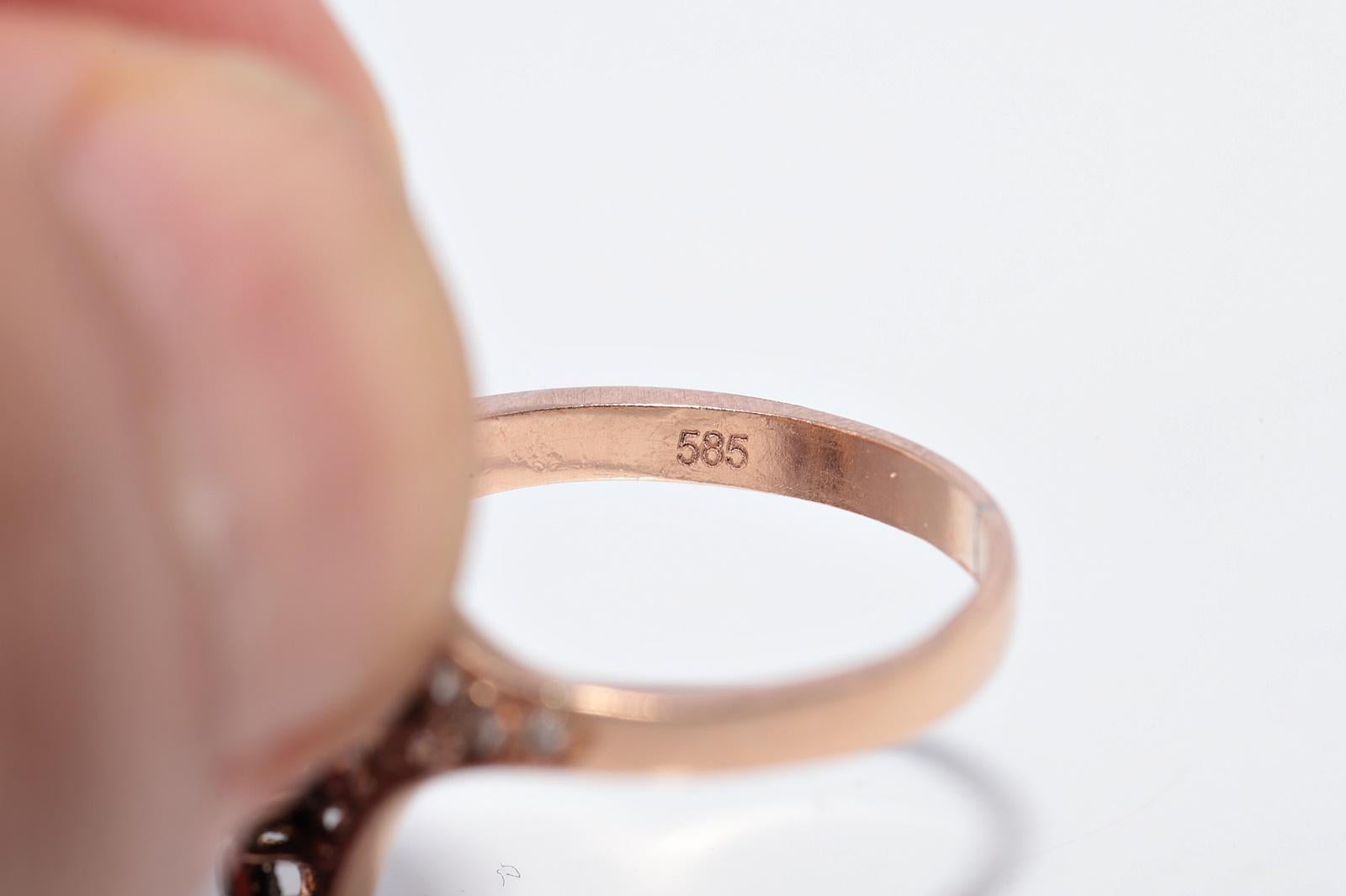 Anello antico CIRCA 1900 in oro 14k con diamanti naturali e decorazioni a navette in vendita 6