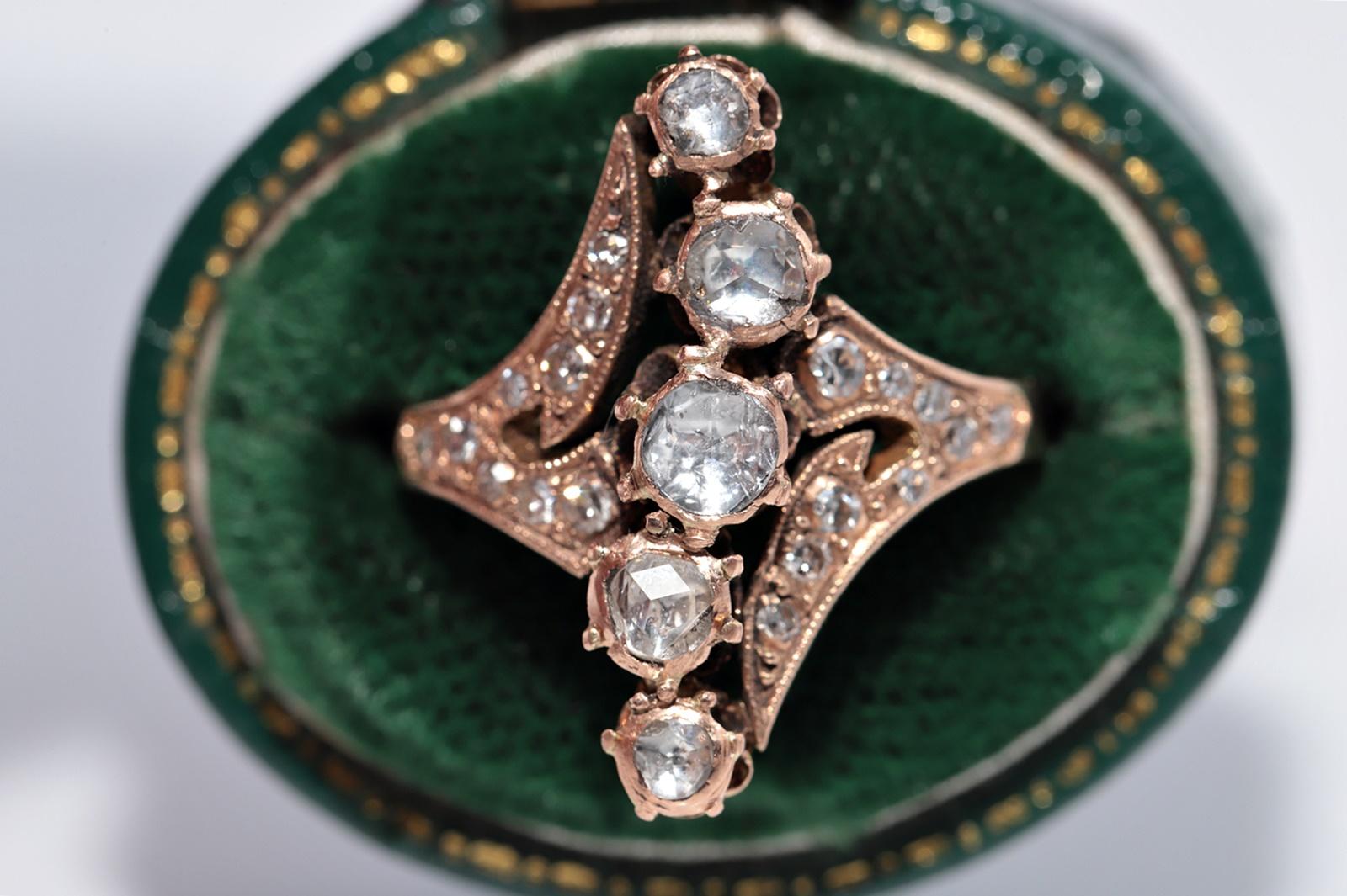 Donna Anello antico CIRCA 1900 in oro 14k con diamanti naturali e decorazioni a navette in vendita