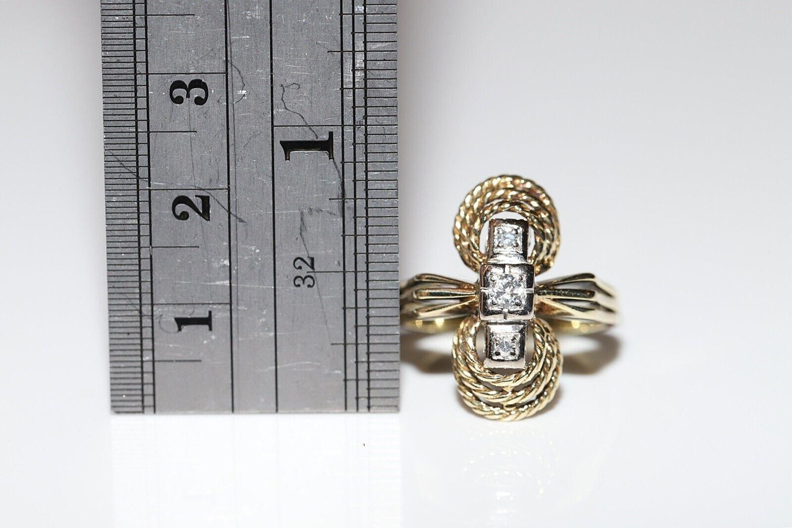 Anello antico CIRCA 1900 in oro 14k con diamanti naturali e decorazioni a navette in vendita 3