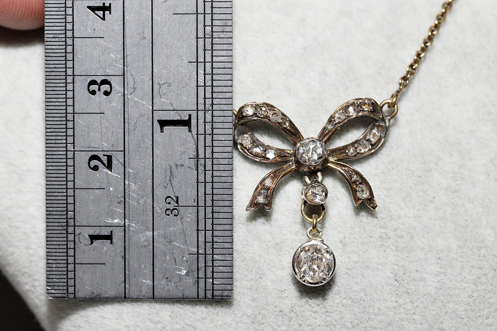 Women's Antique Circa 1900s 14k Gold Natural Diamond Decorated Pretty Necklace For Sale