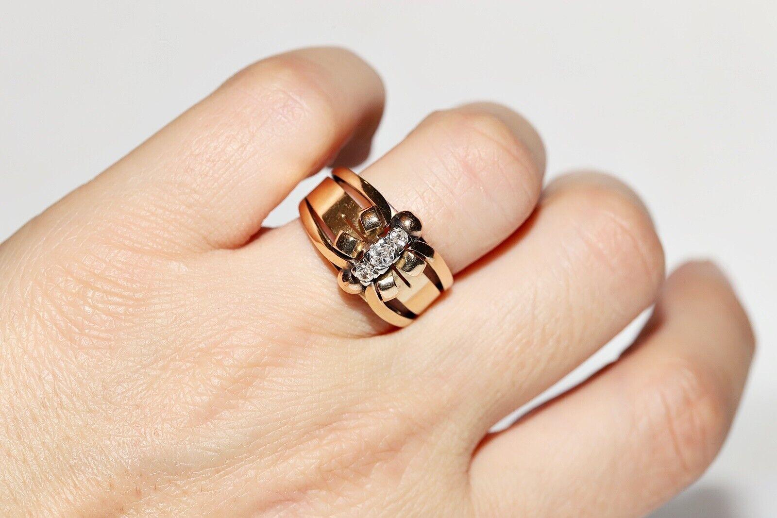 Ancienne bague solide en or 14 carats décorée de diamants naturels, datant des années 1900 en vente 6