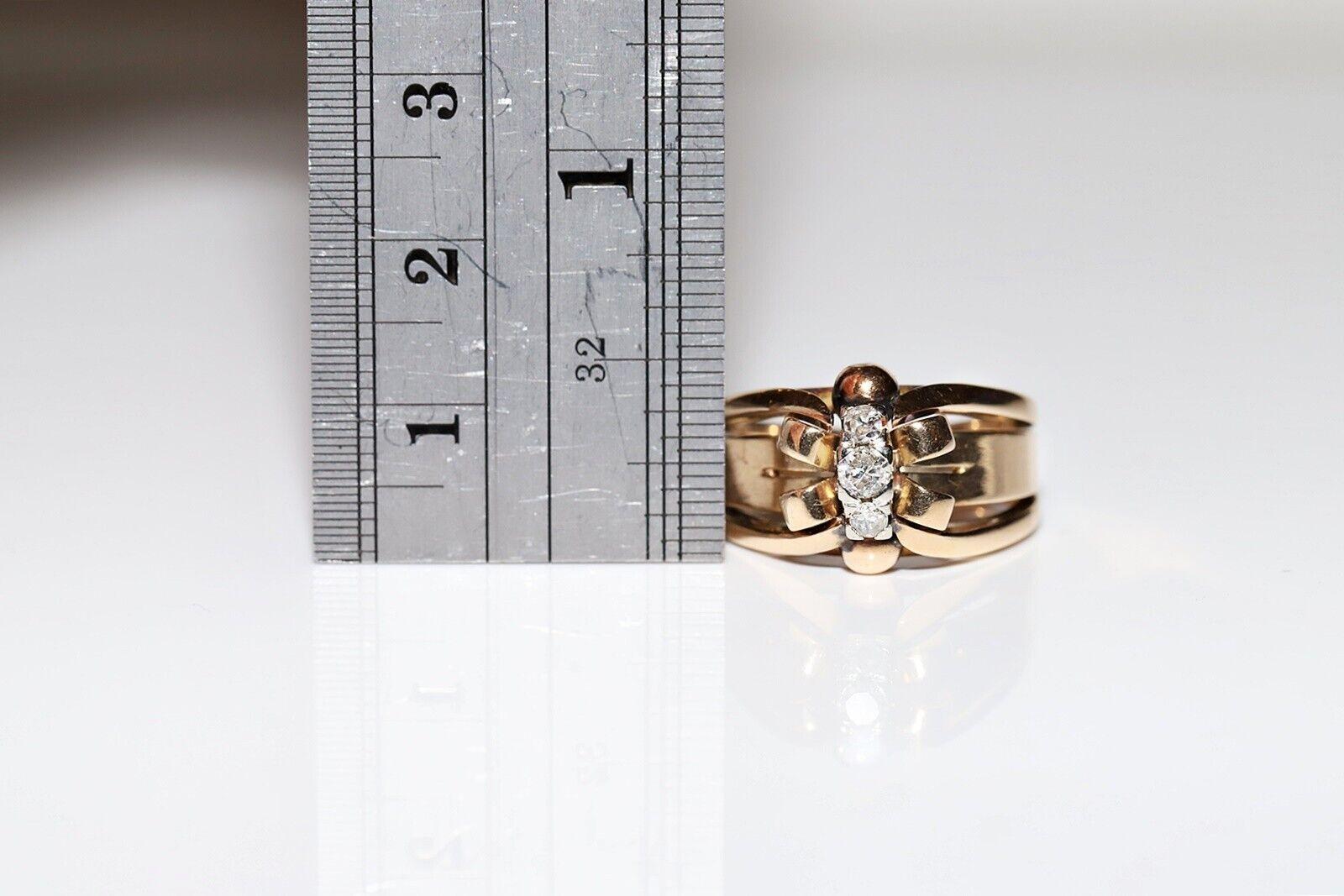 Ancienne bague solide en or 14 carats décorée de diamants naturels, datant des années 1900 en vente 8