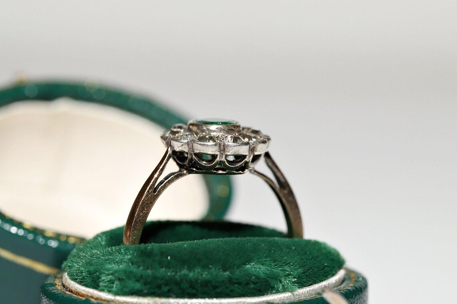 Antique Circa 1900s 14k Gold Natural Old Cut Diamond And Emerald Ring  For Sale 4