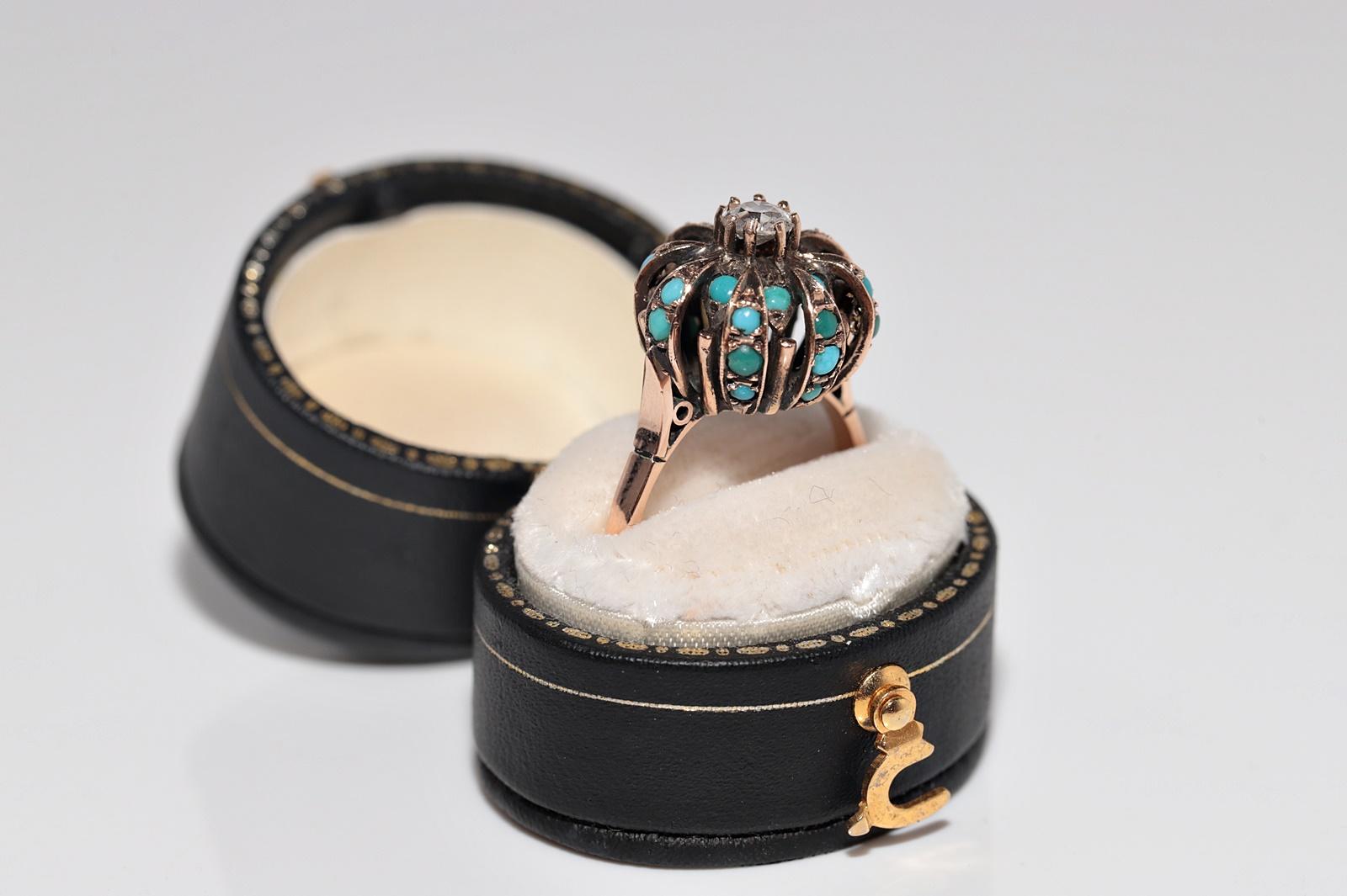 Antiker Ring aus 14 Karat Gold mit Diamanten im natürlichen Altschliff und Türkis im Altschliff, um 1900 (Viktorianisch) im Angebot