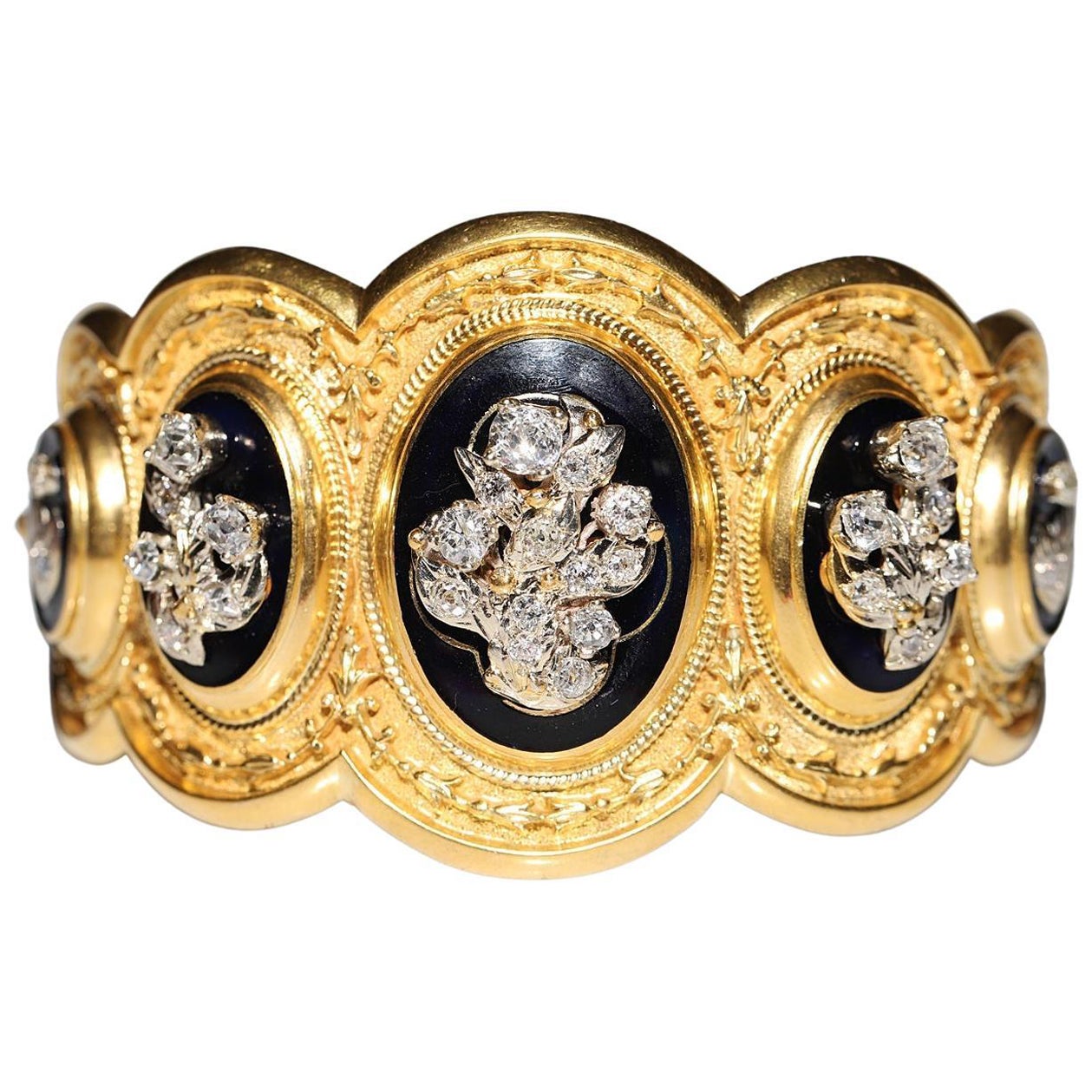 Bracelet ancien des années 1900 en or 14 carats, orné de diamants naturels taille ancienne et d'émail