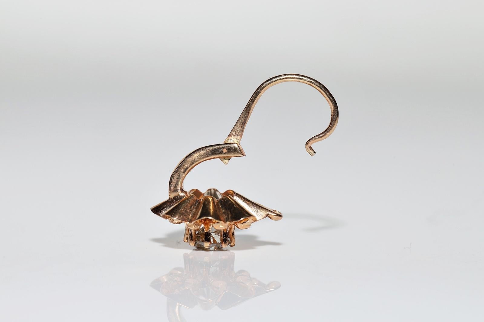 Antiker Solitär-Ohrring, um 1900er Jahre, 14k Gold, natürlicher Diamant im Altschliff, dekoriert im Angebot 3