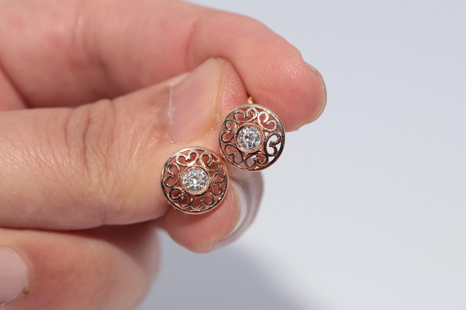 Antike CIRCA 1900s 14k Gold natürlichen Altschliff Diamant Solitär Ohrring im Angebot 8