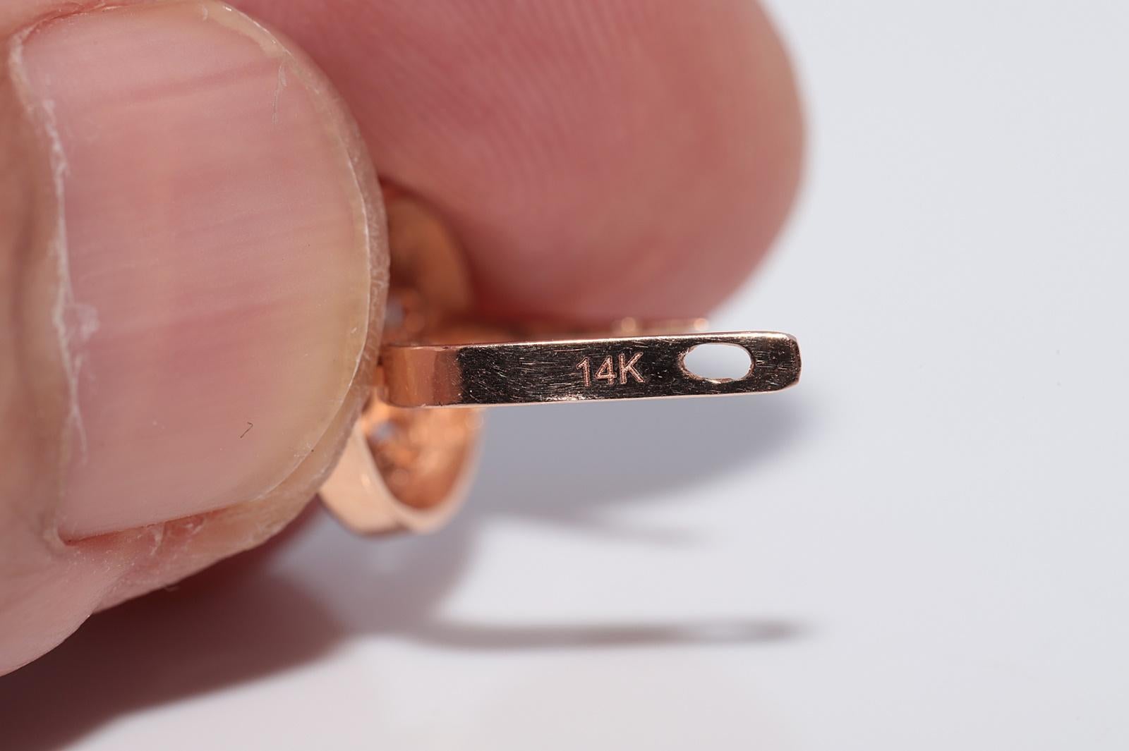 Antike CIRCA 1900s 14k Gold natürlichen Altschliff Diamant Solitär Ohrring im Angebot 3