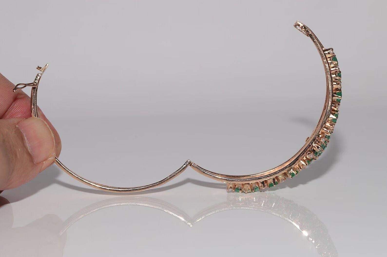 Antikes Armband aus 14 Karat Gold mit Diamanten im natürlichen Rosenschliff und Smaragd, um 1900 im Angebot 2