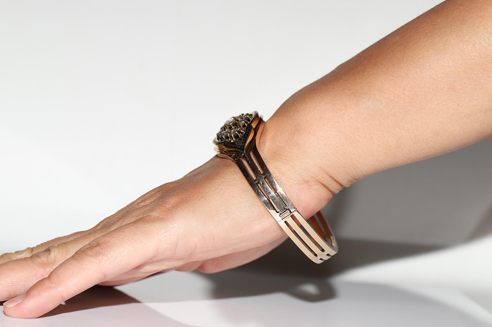 Bracelet ancien en or 14k Circa 1900, diamant naturel taillé en rose et émail en vente 9