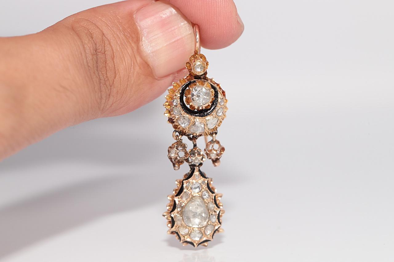 Antike CIRCA 1900s 14k Gold natürlichen Rosenschliff Diamant und Emaille Tropfen Ohrring im Angebot 7