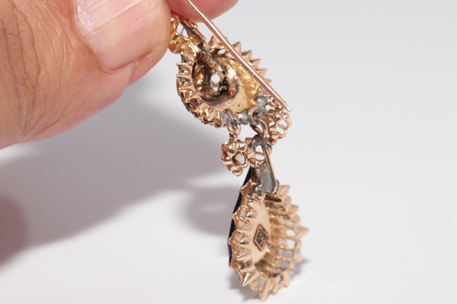 Antike CIRCA 1900s 14k Gold natürlichen Rosenschliff Diamant und Emaille Tropfen Ohrring im Angebot 13