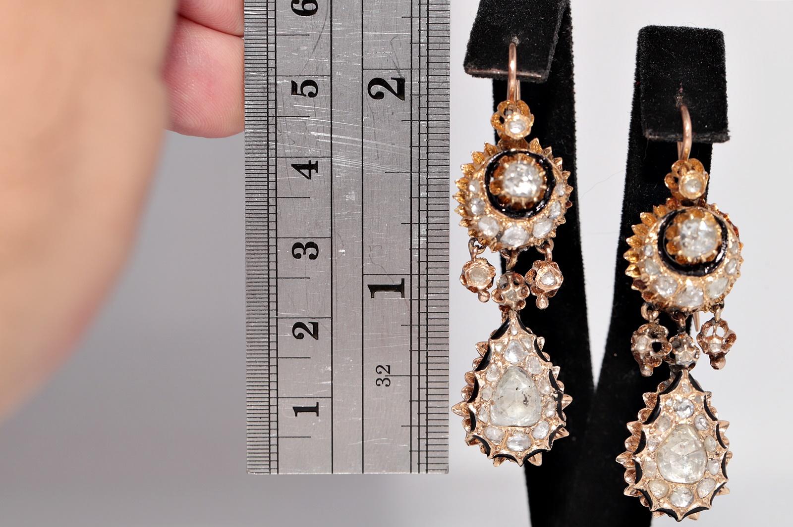 Antike CIRCA 1900s 14k Gold natürlichen Rosenschliff Diamant und Emaille Tropfen Ohrring im Zustand „Gut“ im Angebot in Fatih/İstanbul, 34